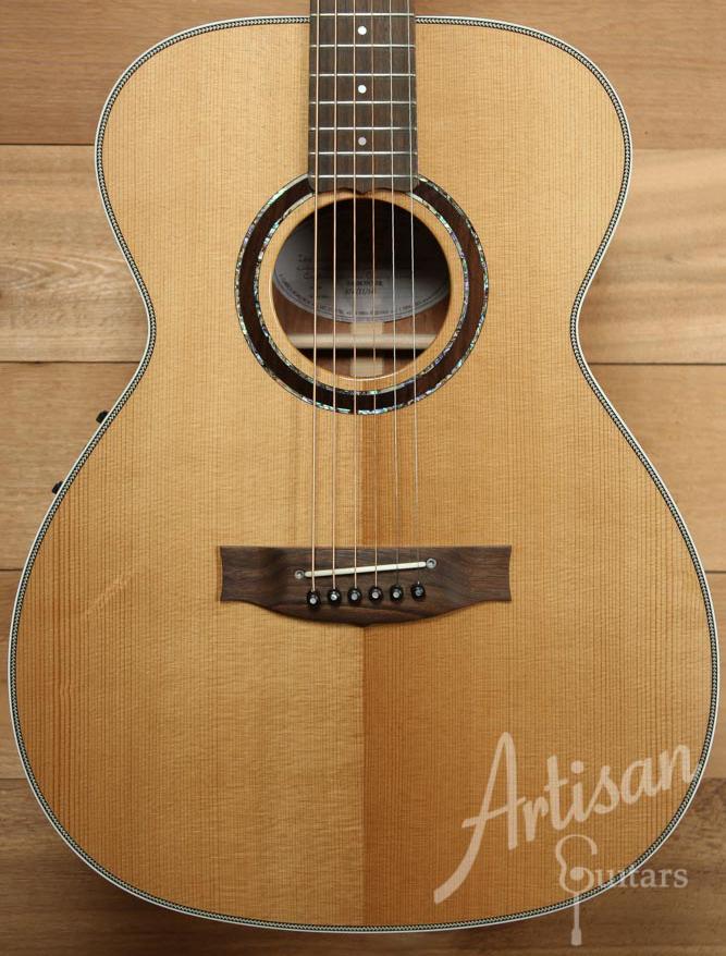 Maton Custom Shop 808 Debonair with Torrefied Spruce and Blackwood ID-9476 - Artisan Guitars