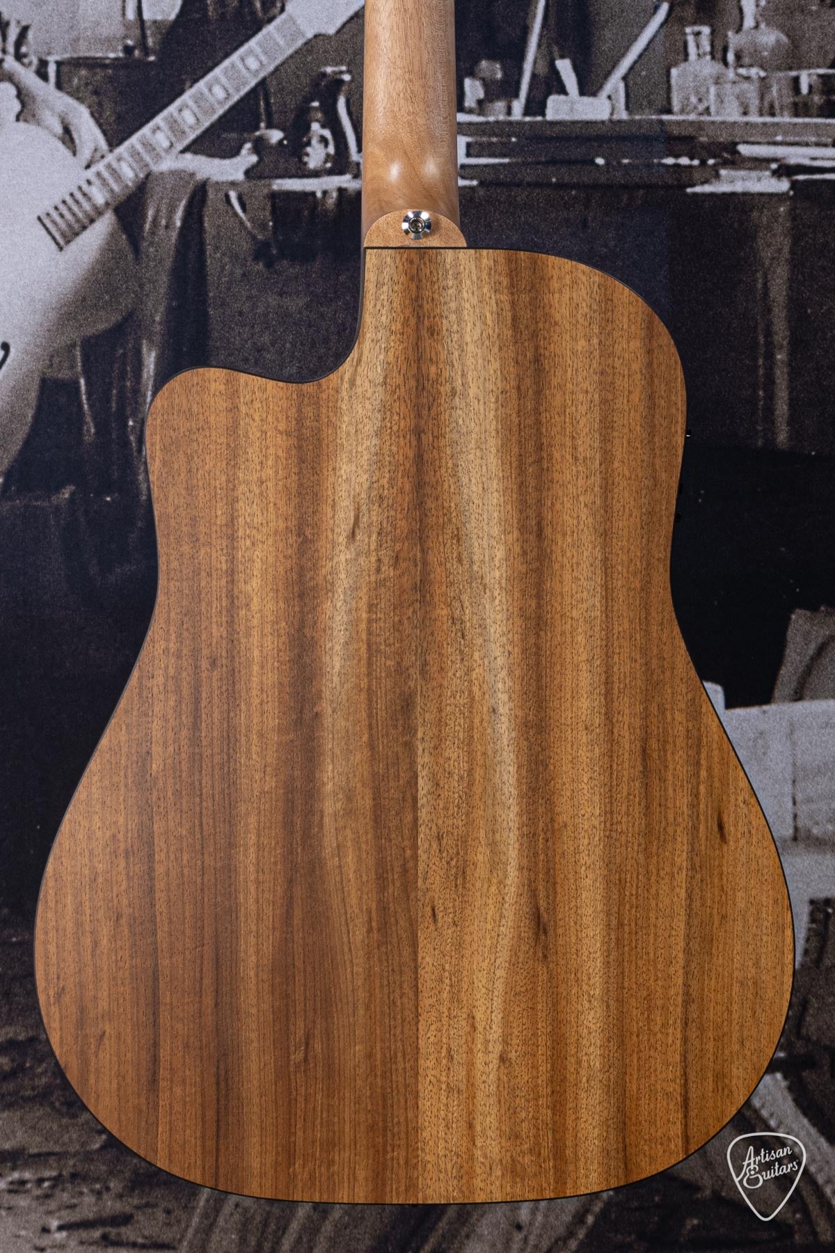 Maton Guitars Solid Road Series SRS-70C Dreadnought - 16212