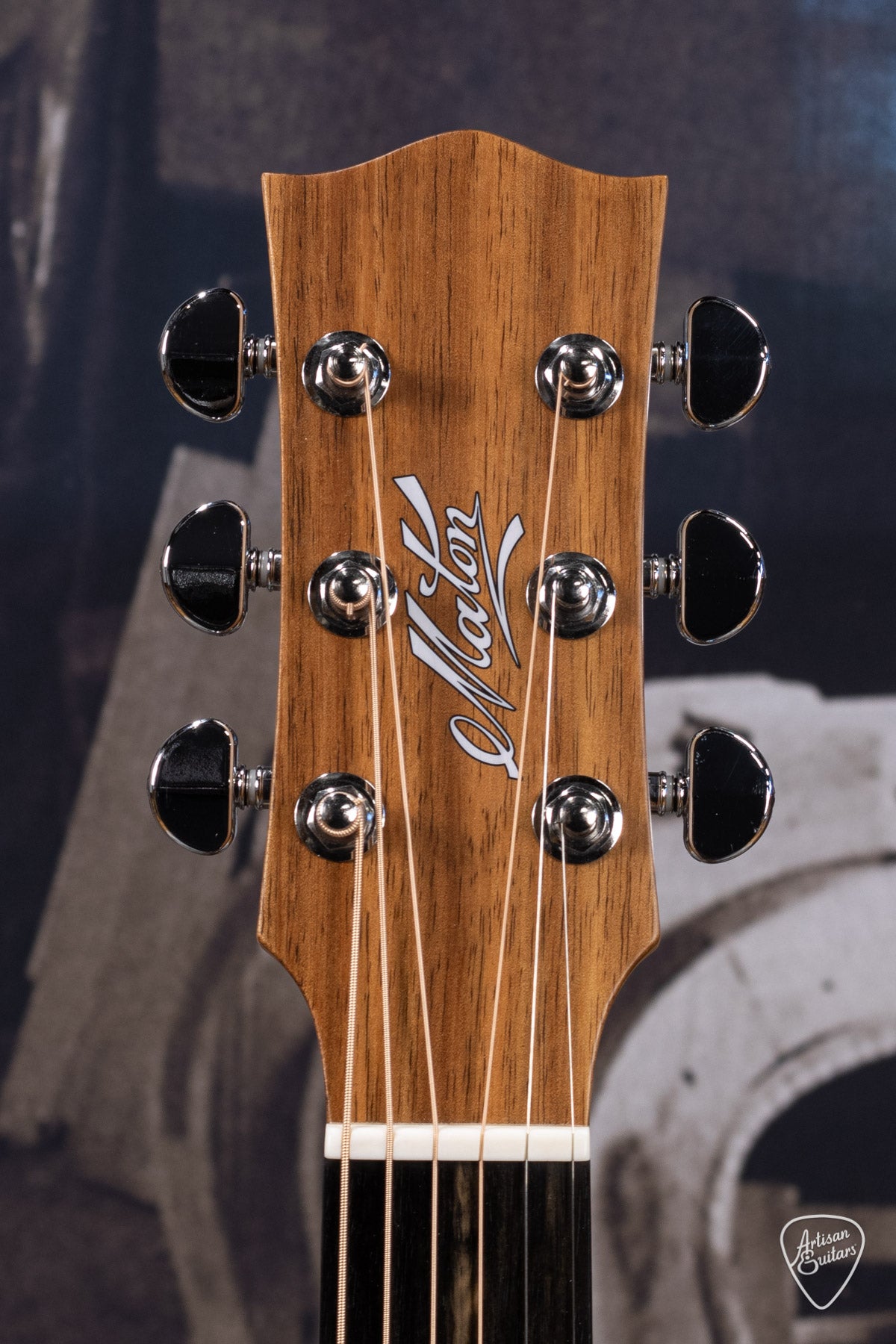 Maton Guitars Solid Road Series SRS-808 - 16202
