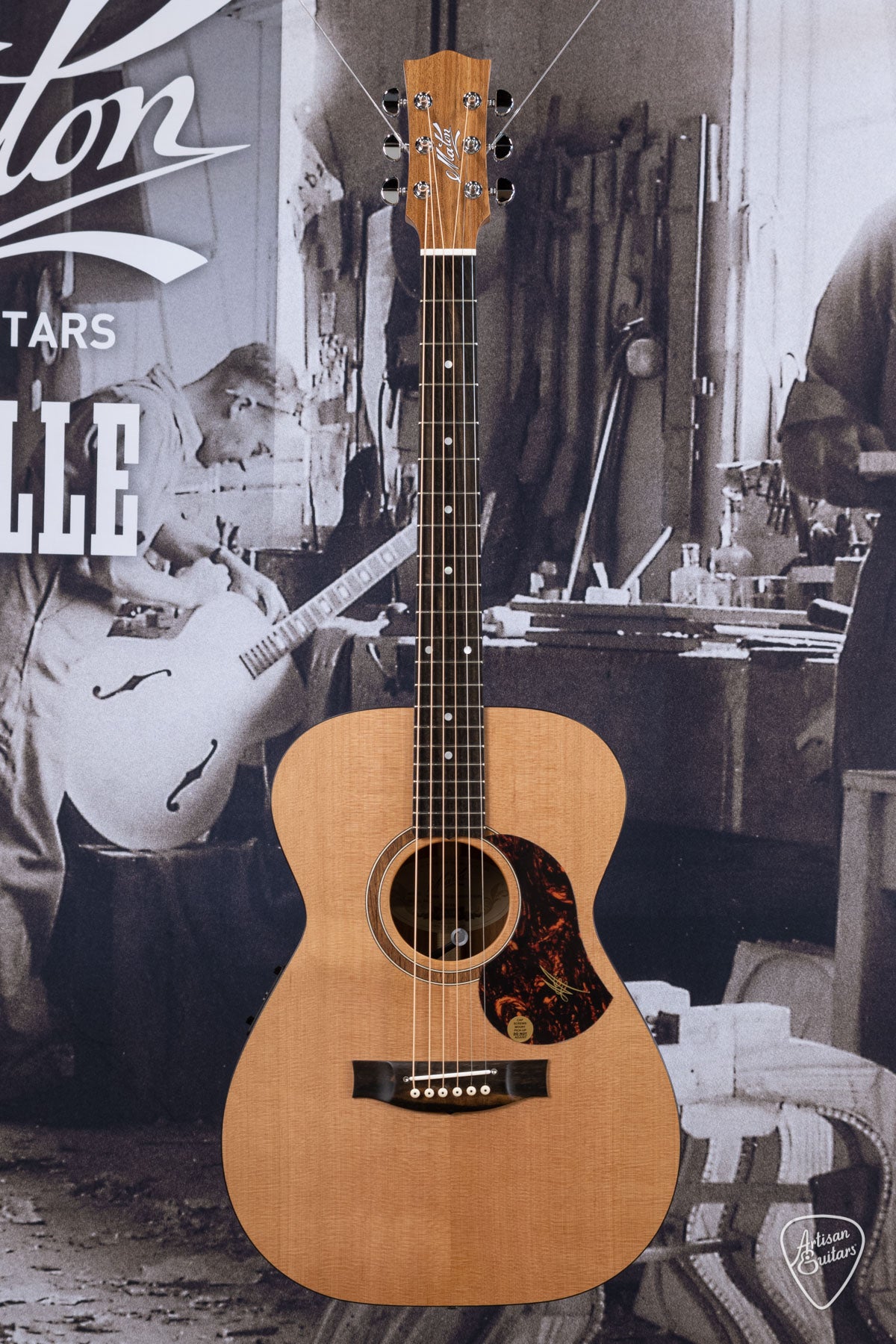 Maton Guitars Solid Road Series SRS-808 - 16164