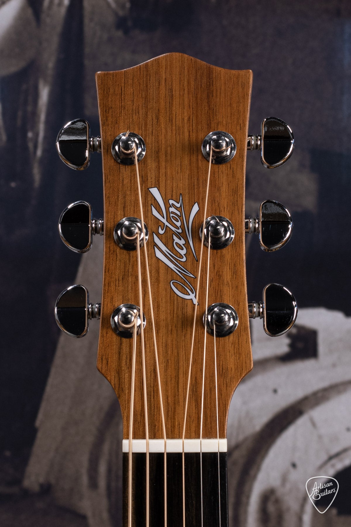 Maton Guitars Solid Road Series SRS-808C - 16206