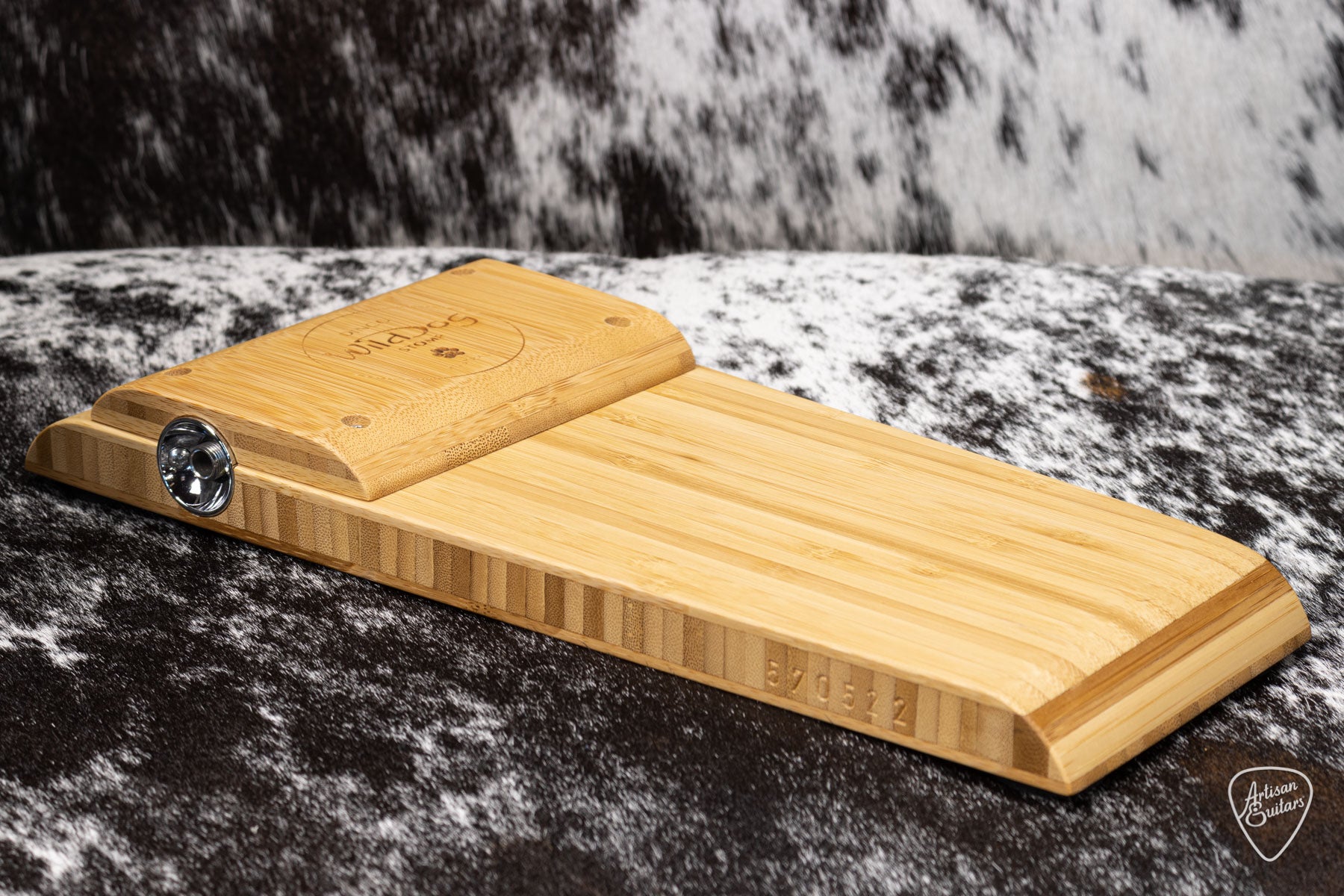 Wild Dog Dingo Stomp Box - 16372