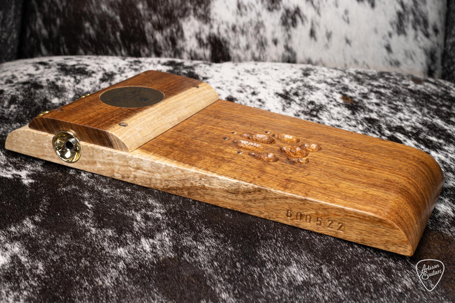 Wild Dog Custom Shop BlackWolf Stomp Box - 16388