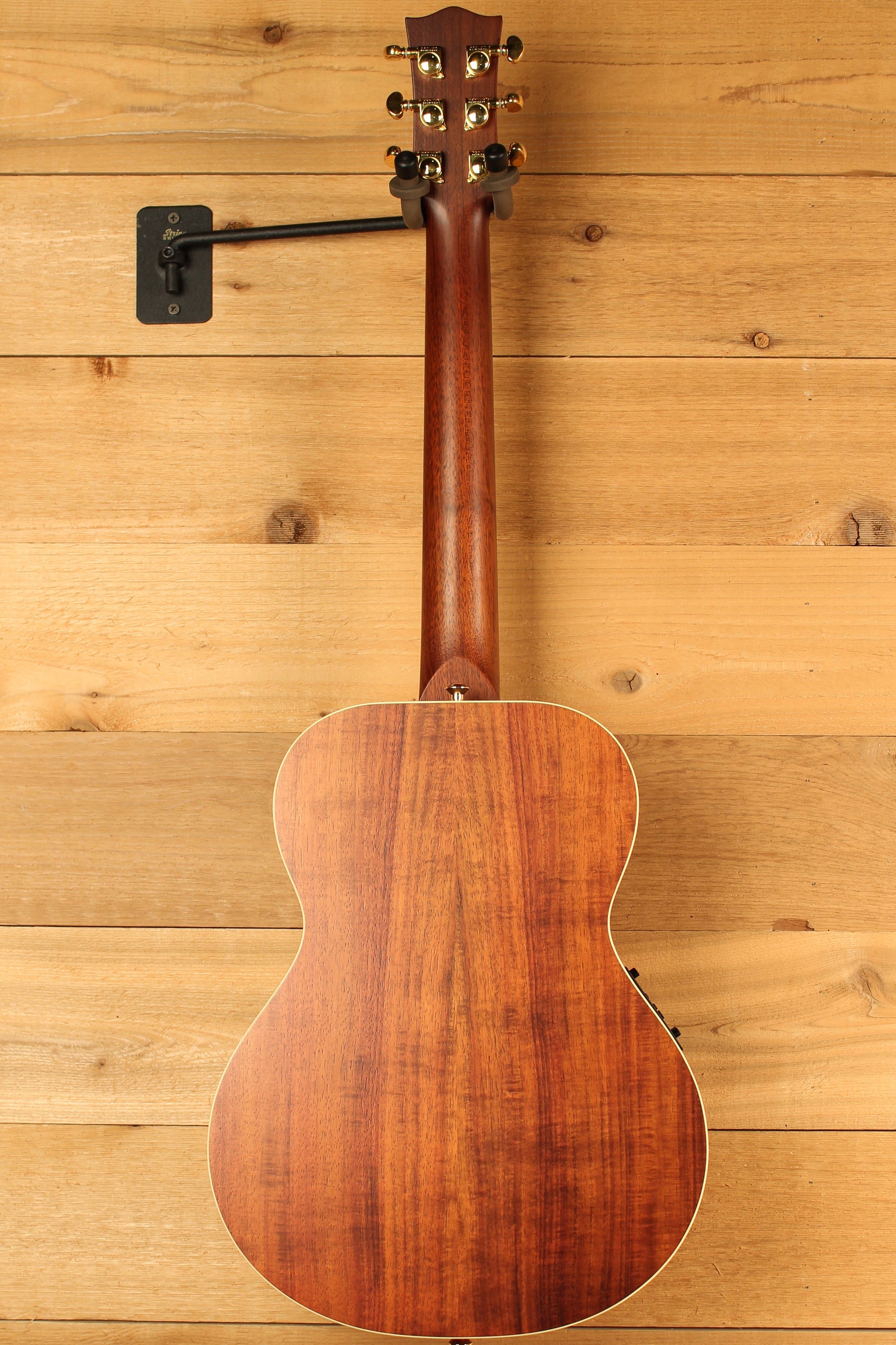 Maton EMD6 Mini Maton Diesel Sitka with Blackwood and Vintage Amber Sunburst ID-13537 - Artisan Guitars