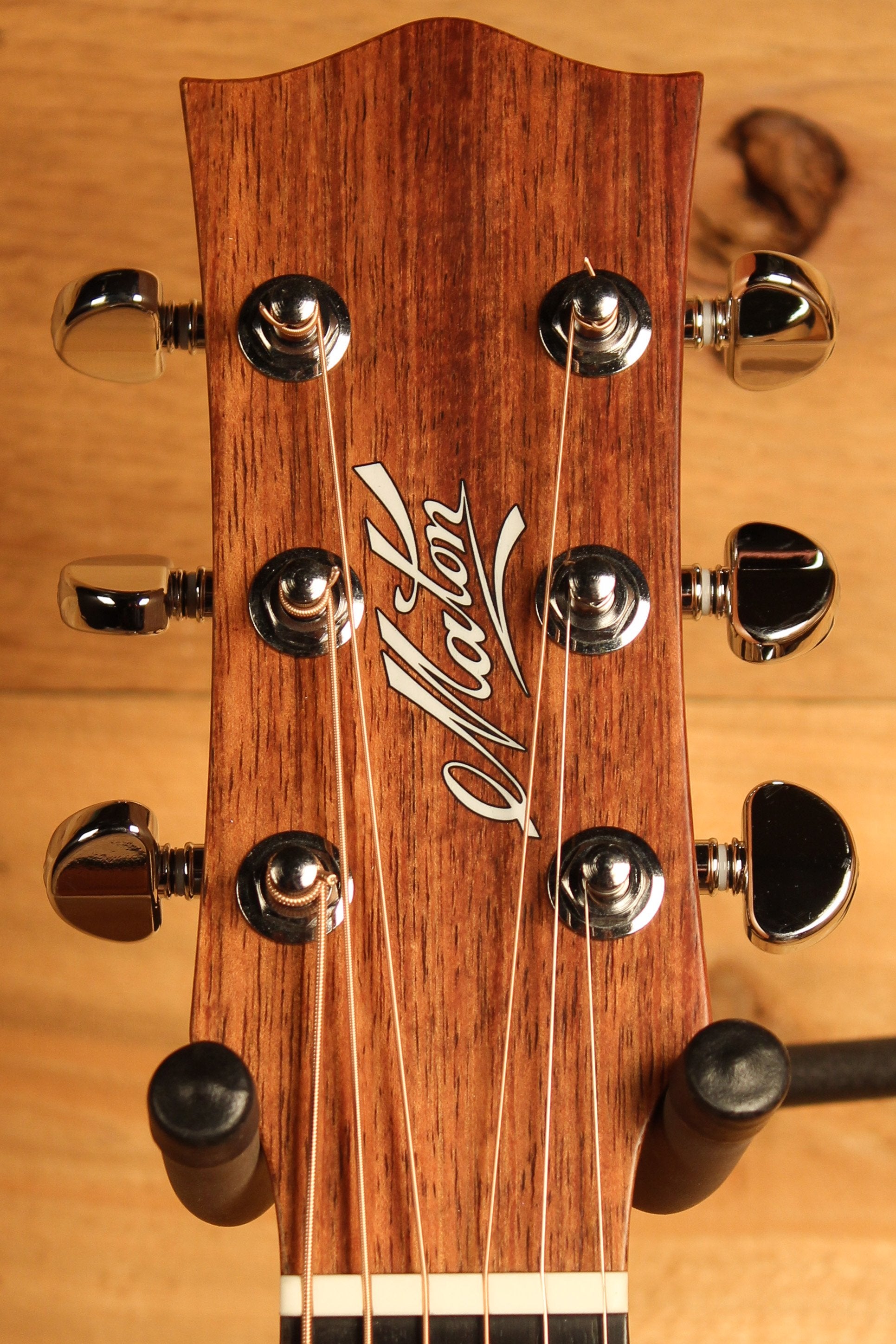 Maton EBW808 Guitar w/ Blackwood Top, Back & Sides w/ AP5 Pro Pickup System ID-13312 - Artisan Guitars
