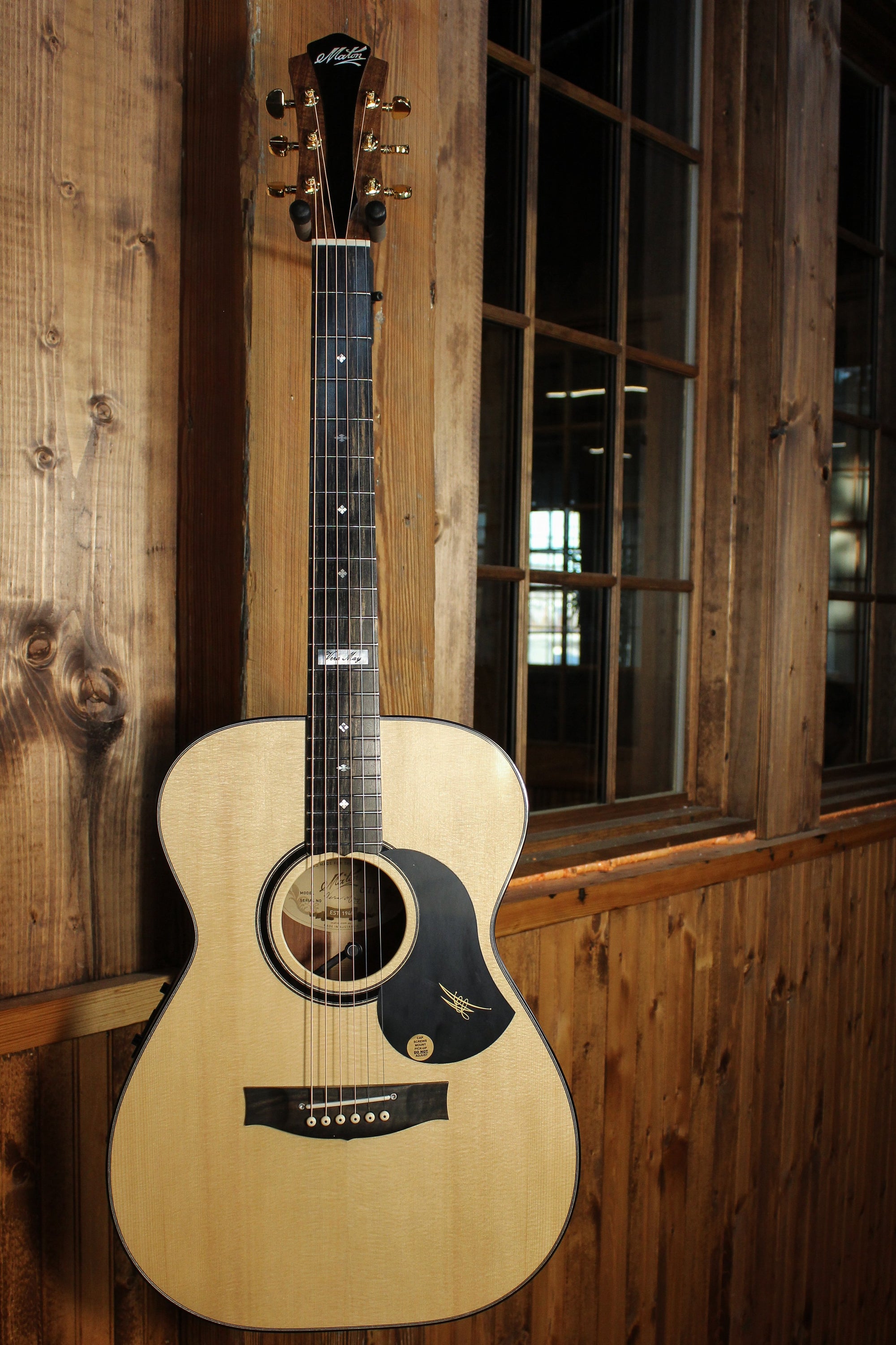 Maton Vera May Special w/ Lutz Spruce & Blackwood ID-13773 - Artisan Guitars