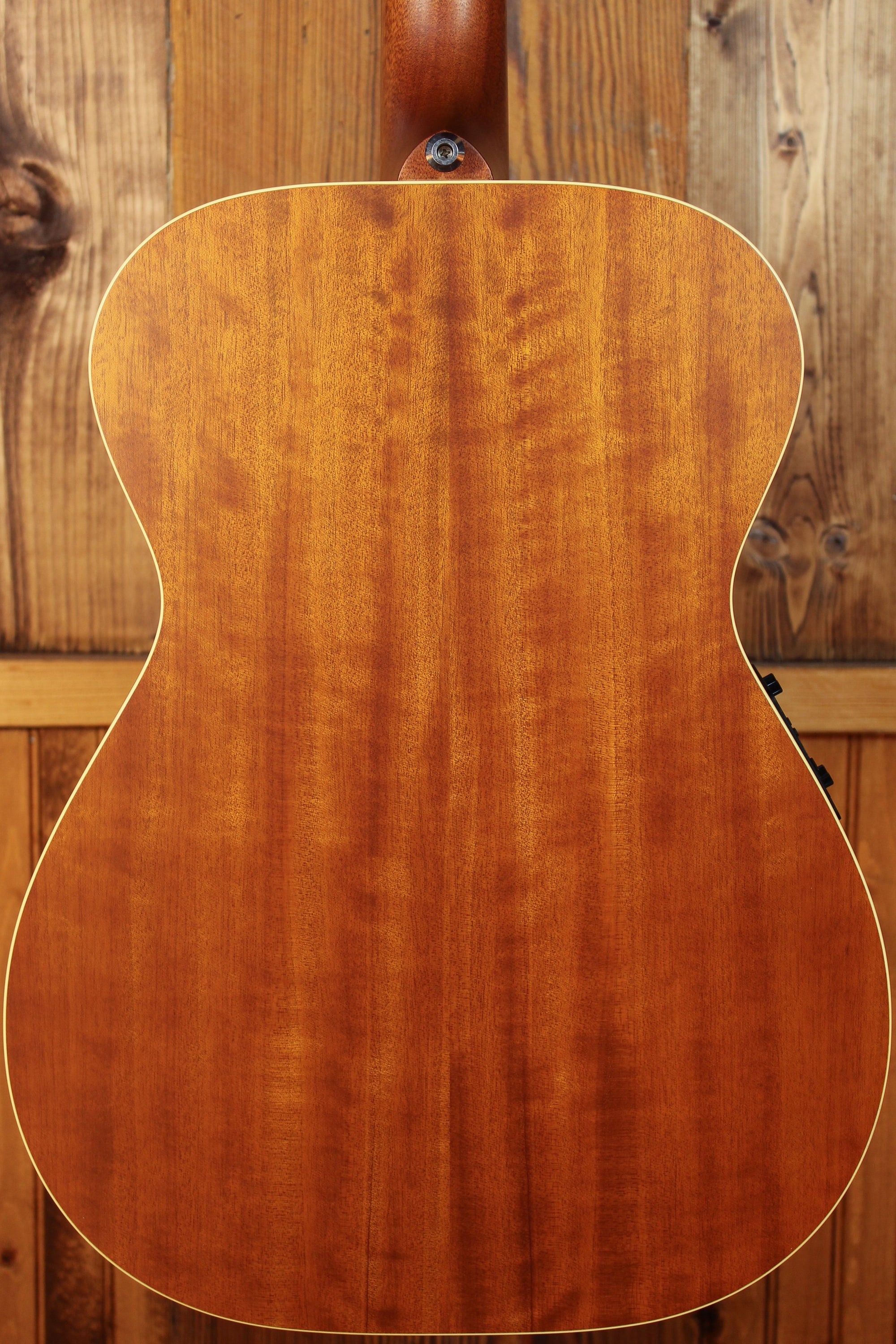 Maton Custom Shop TE Personal w/ Sitka Spruce & Queensland Maple Thinline ID-13778 - Artisan Guitars