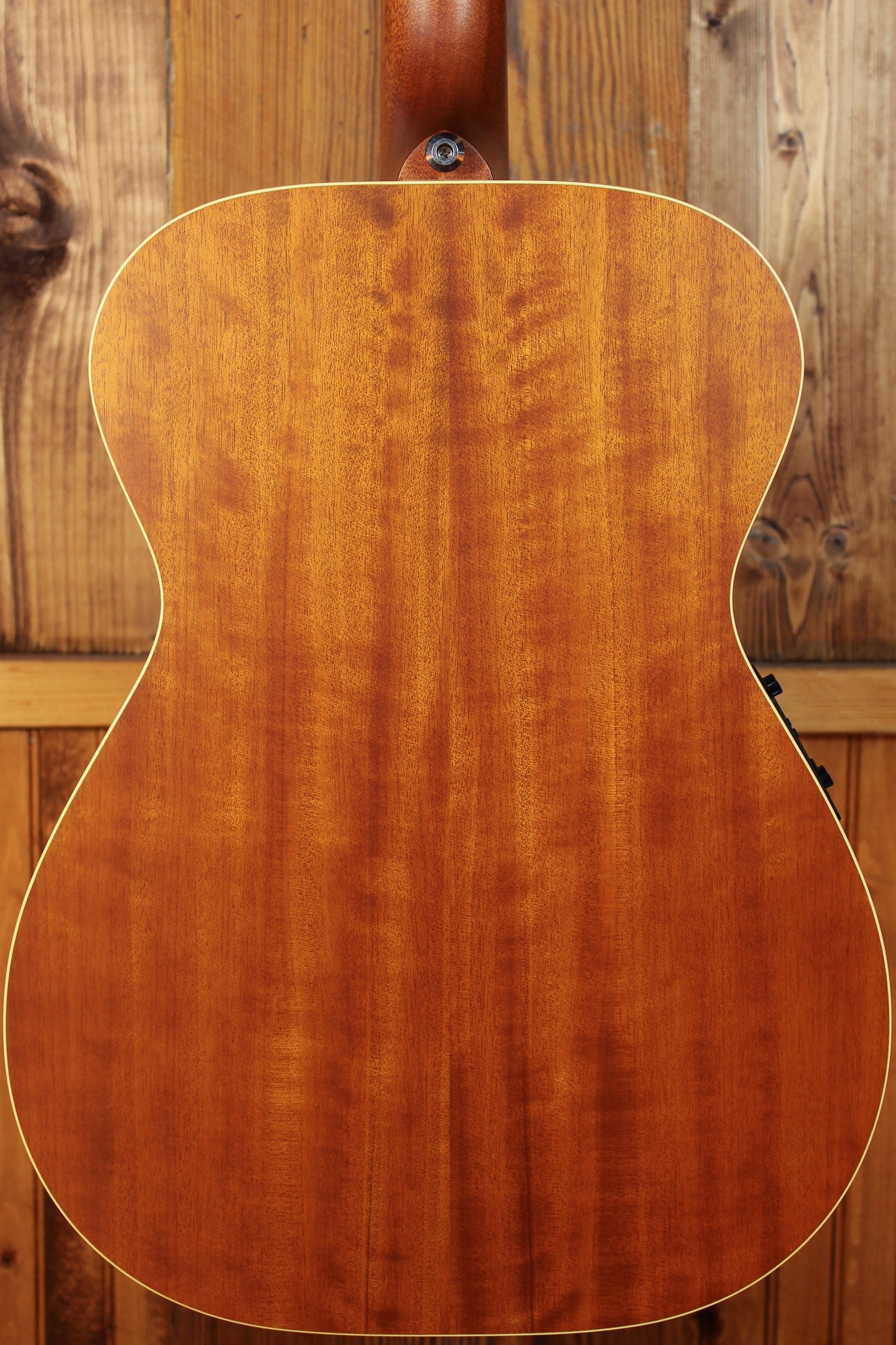 Maton Custom Shop TE Personal w/ Sitka Spruce & Queensland Maple Thinline ID-13778 - Artisan Guitars