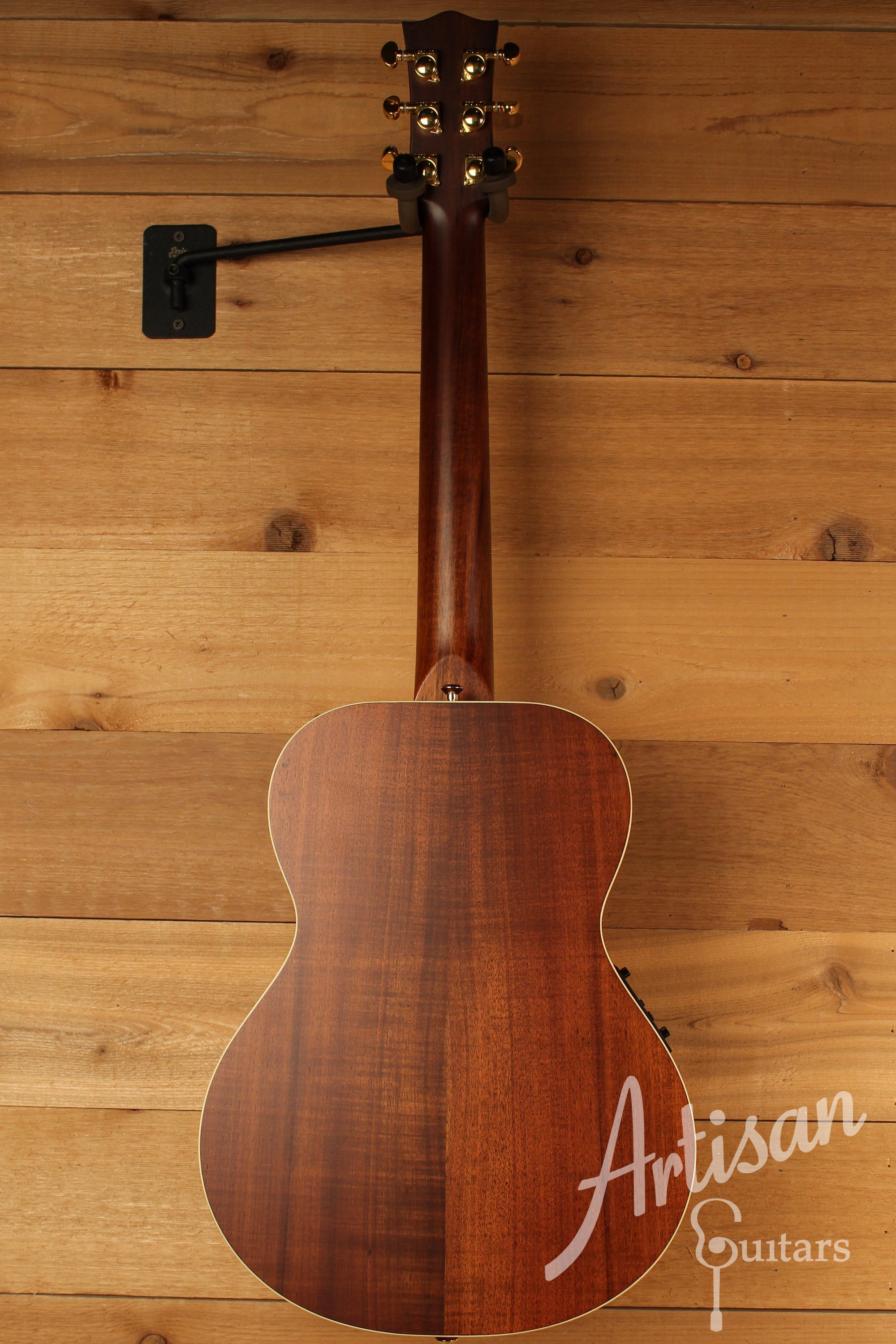 Maton EMD6 Mini Maton Diesel Sitka with Blackwood and Vintage Amber Sunburst ID-12905 - Artisan Guitars