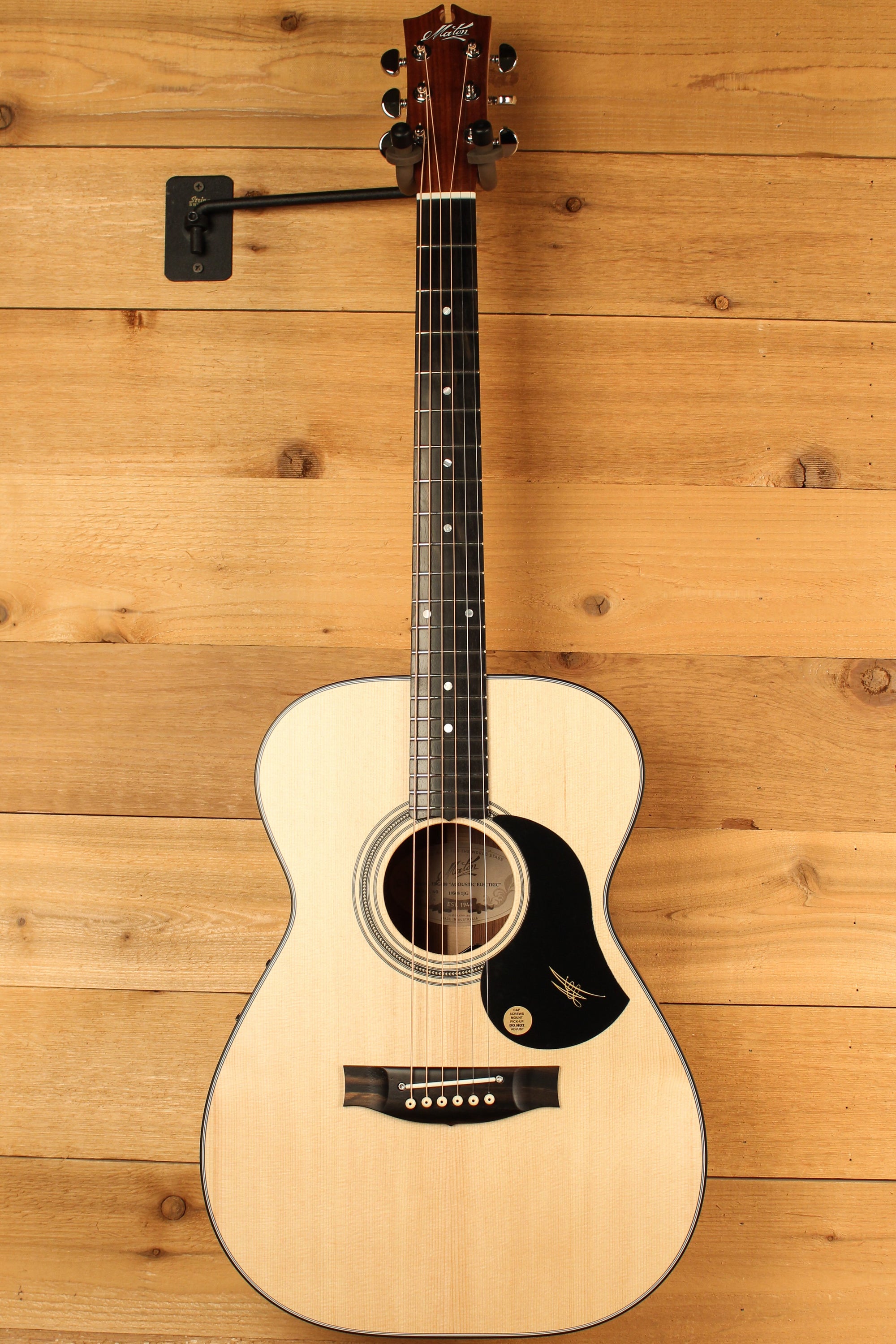 Maton EBG808 w/ AA Sitka Spruce & Blackwood ID-13613 - Artisan Guitars