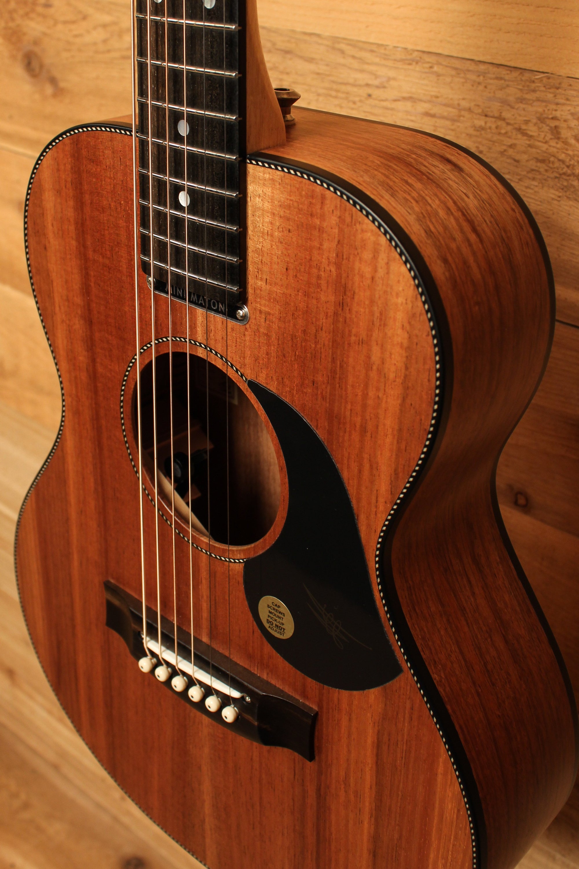 Maton EMBW6 Mini Guitar w/ Blackwood Top, Back & Sides and AP5 Pro Pickup System ID-13366 - Artisan Guitars