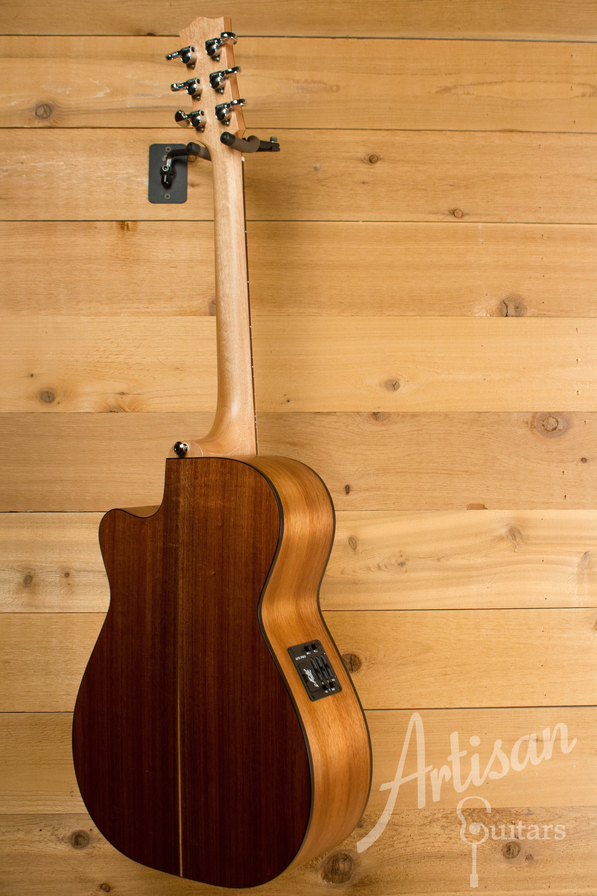 Maton SRS808C Guitar Western Red Cedar and Solid Blackwood Cutaway ID-11207 - Artisan Guitars
