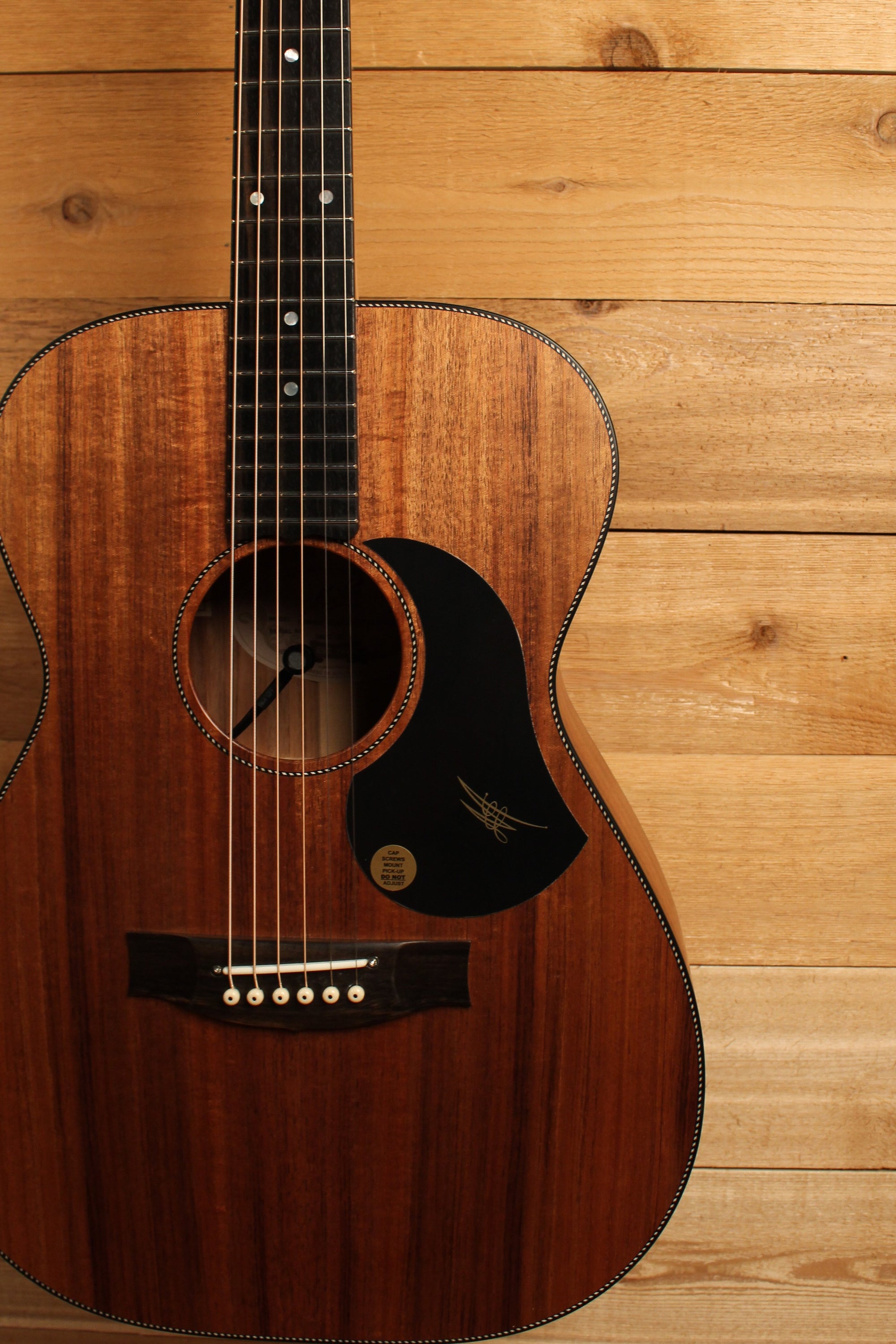 Maton EBW808 Guitar w/ Blackwood Top, Back & Sides w/ AP5 Pro Pickup System ID-13312 - Artisan Guitars