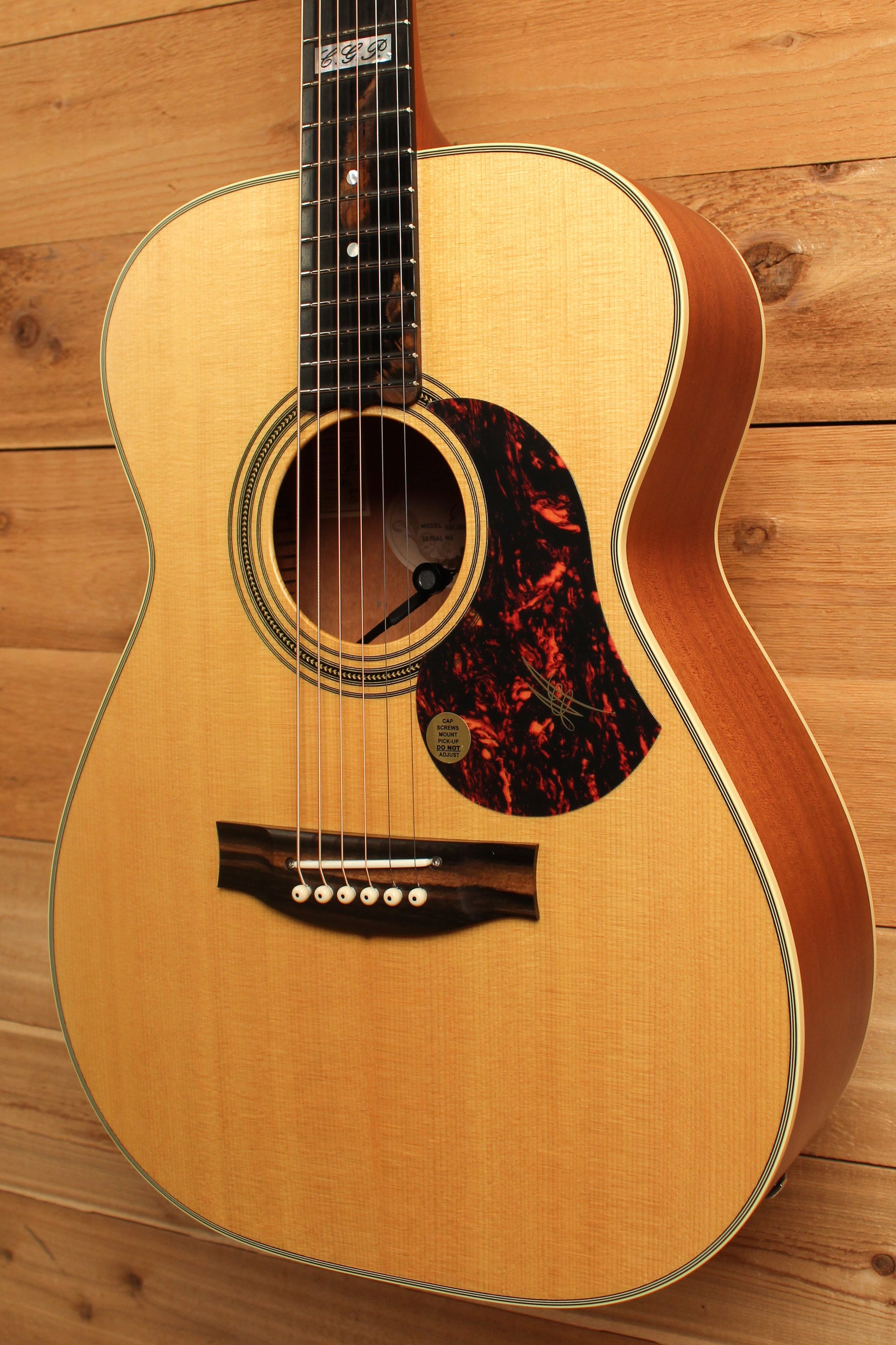 Maton EBG 808 TE Tommy Emmanuel Signature Guitar ID-13322 - Artisan Guitars