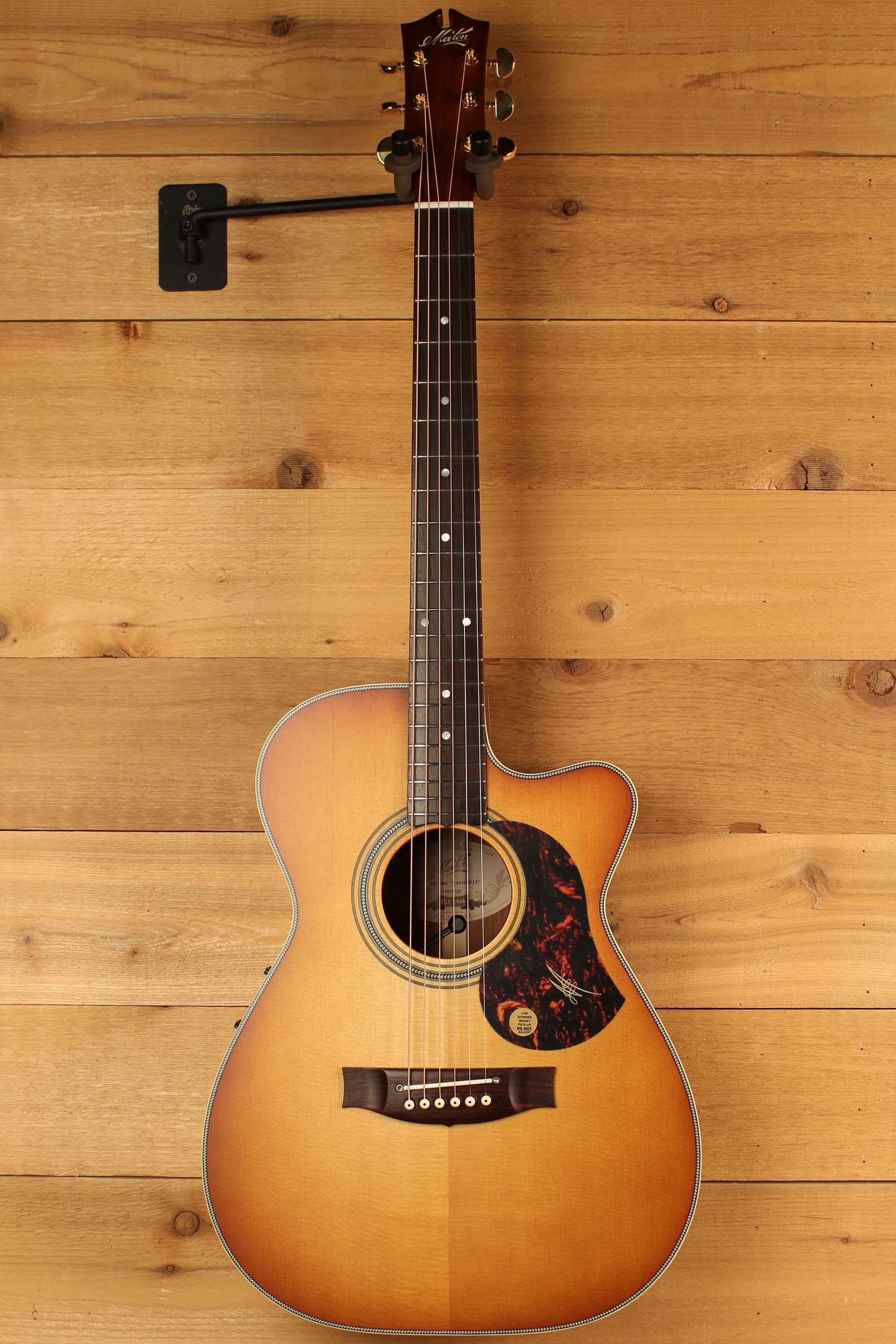 Maton EBG808C Nashville Series Sitka Spruce and Blackwood and Cutaway ID-13433 - Artisan Guitars
