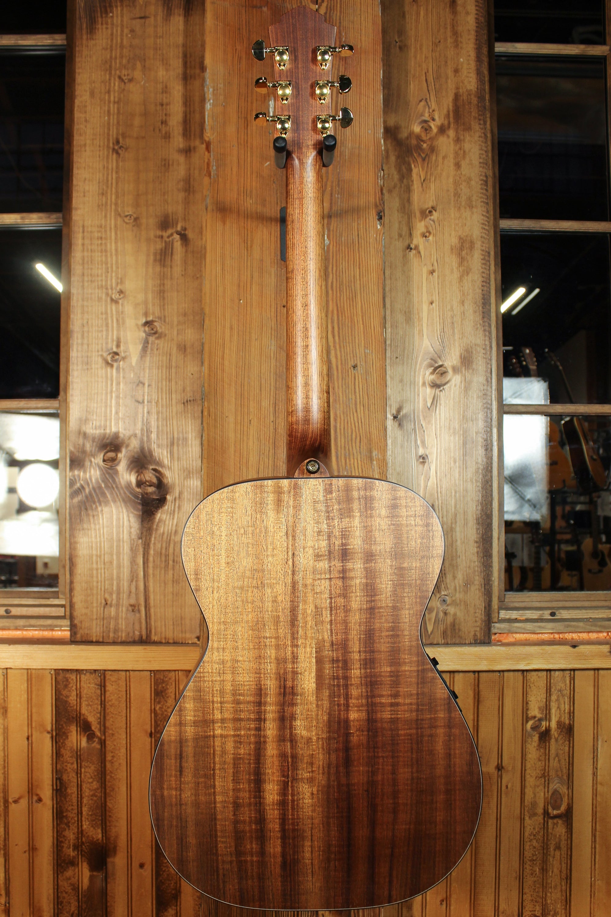 Maton Vera May Special w/ Lutz Spruce & Blackwood ID-13774 - Artisan Guitars