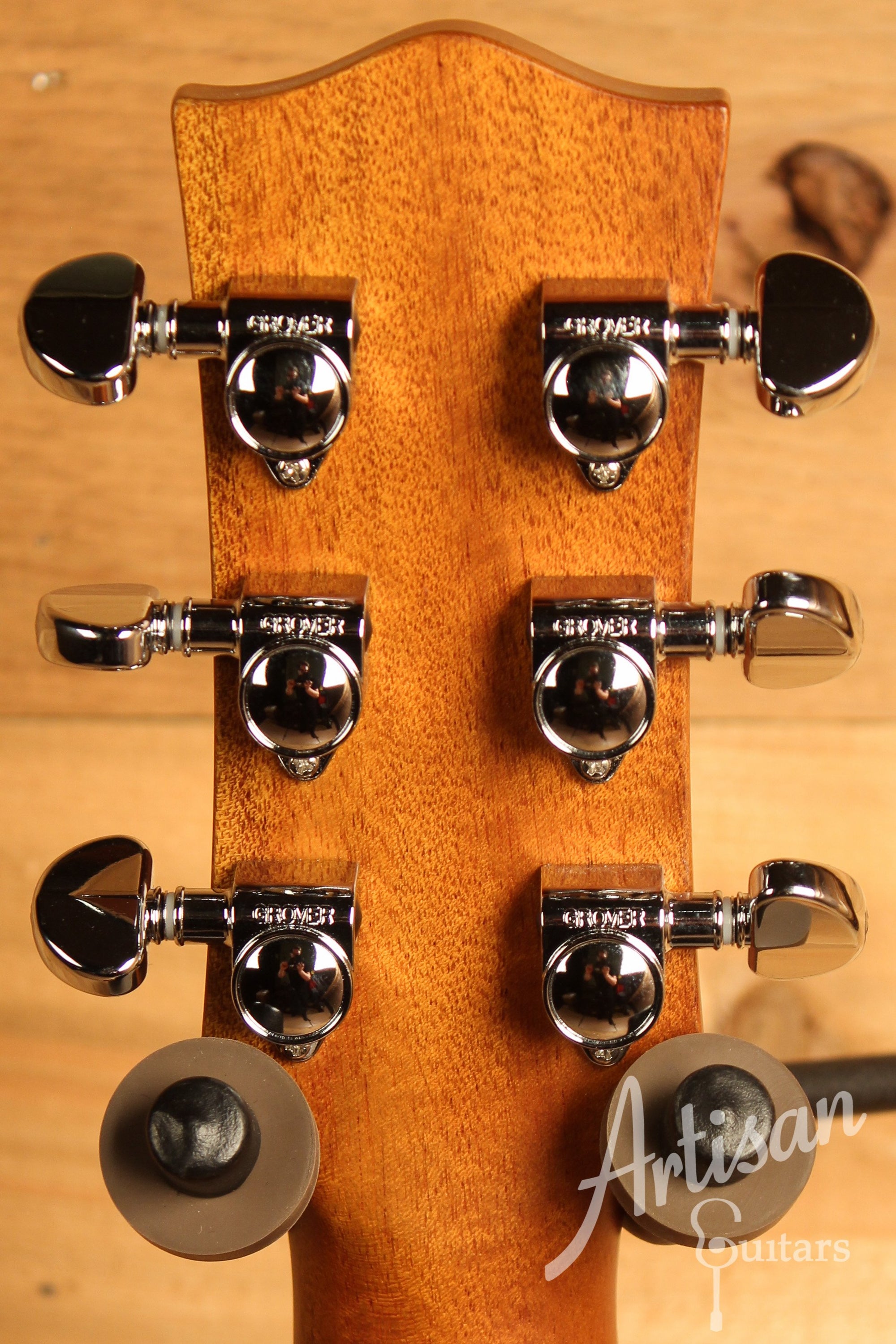 Maton EBG 808 TE Tommy Emmanuel Signature Guitar ID-13021 - Artisan Guitars