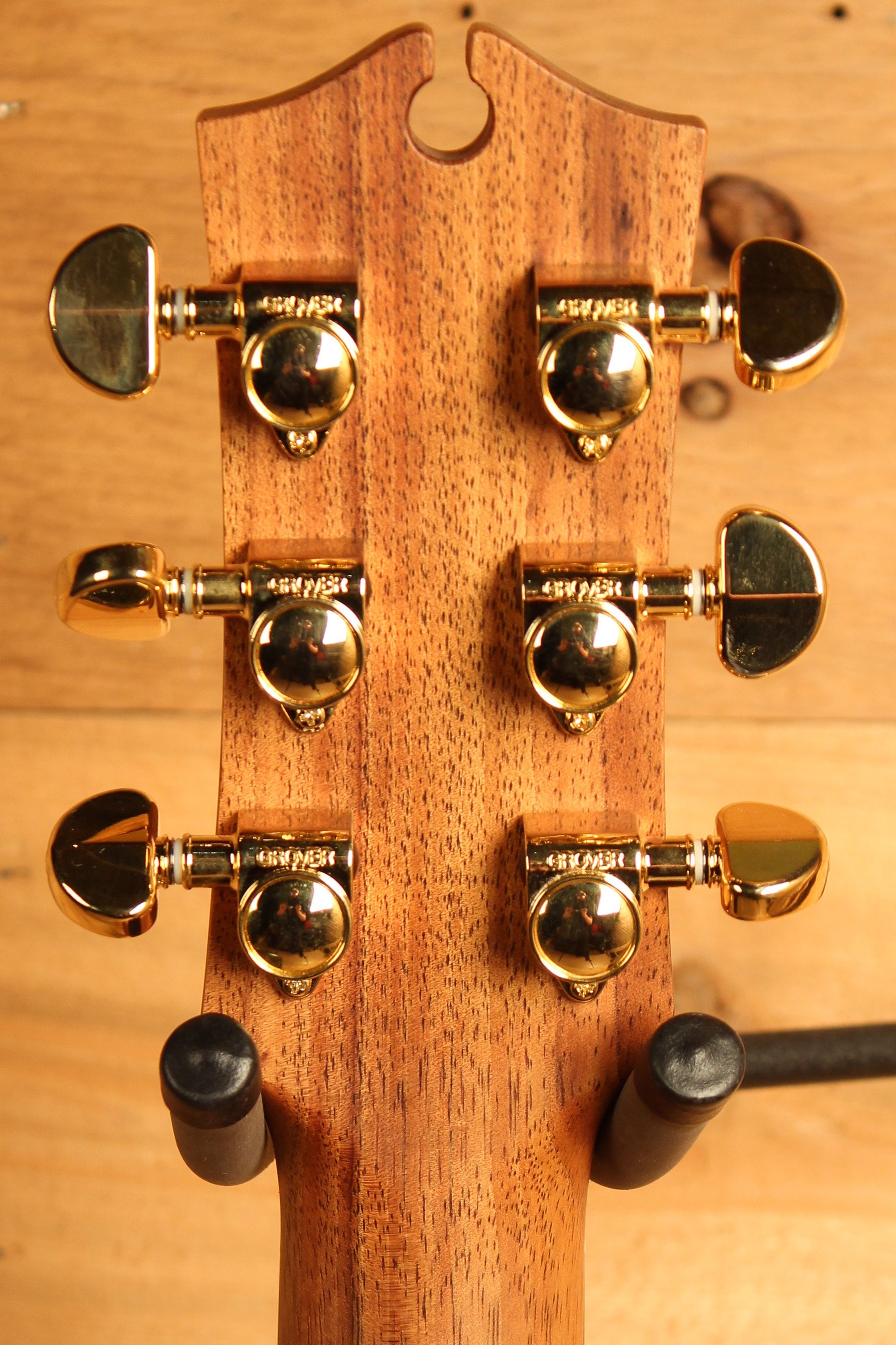 Maton EA808 Australian Series Guitar Bunya and Australian Blackwood ID-13316 - Artisan Guitars