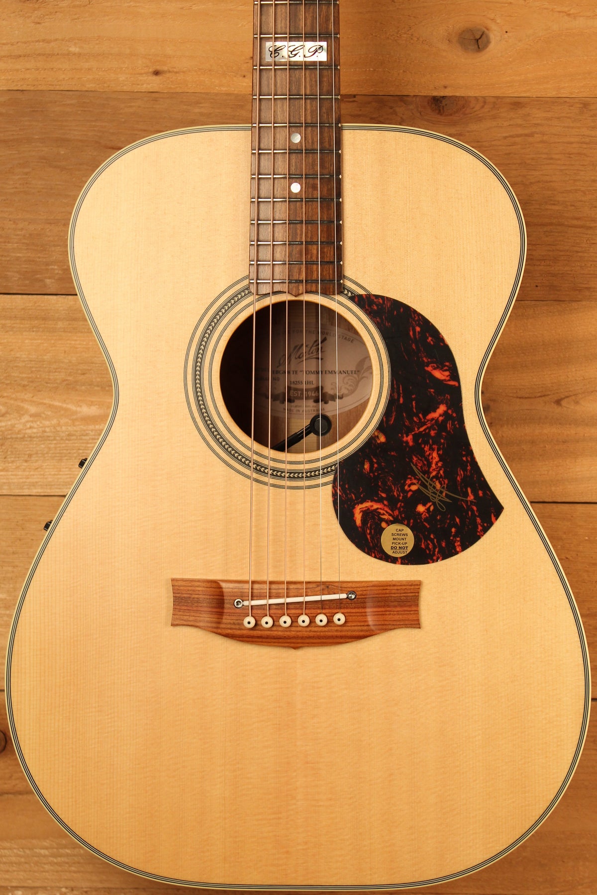 Maton EBG 808 TE Tommy Emmanuel Signature Guitar ID-13023 - Artisan Guitars