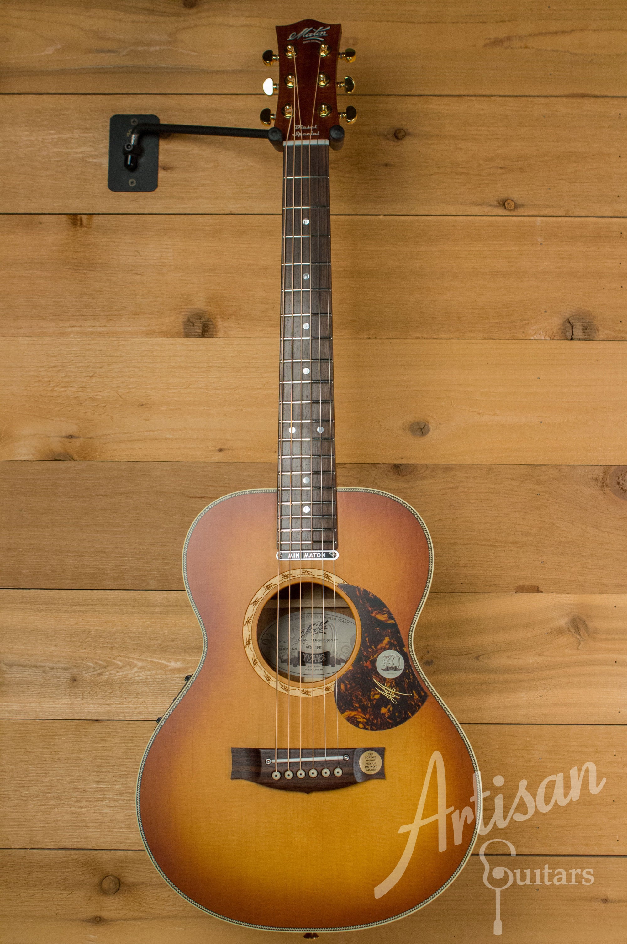 Maton EMD6 Mini Maton Diesel Sitka with Blackwood and Vintage Amber Sunburst ID-10122 - Artisan Guitars