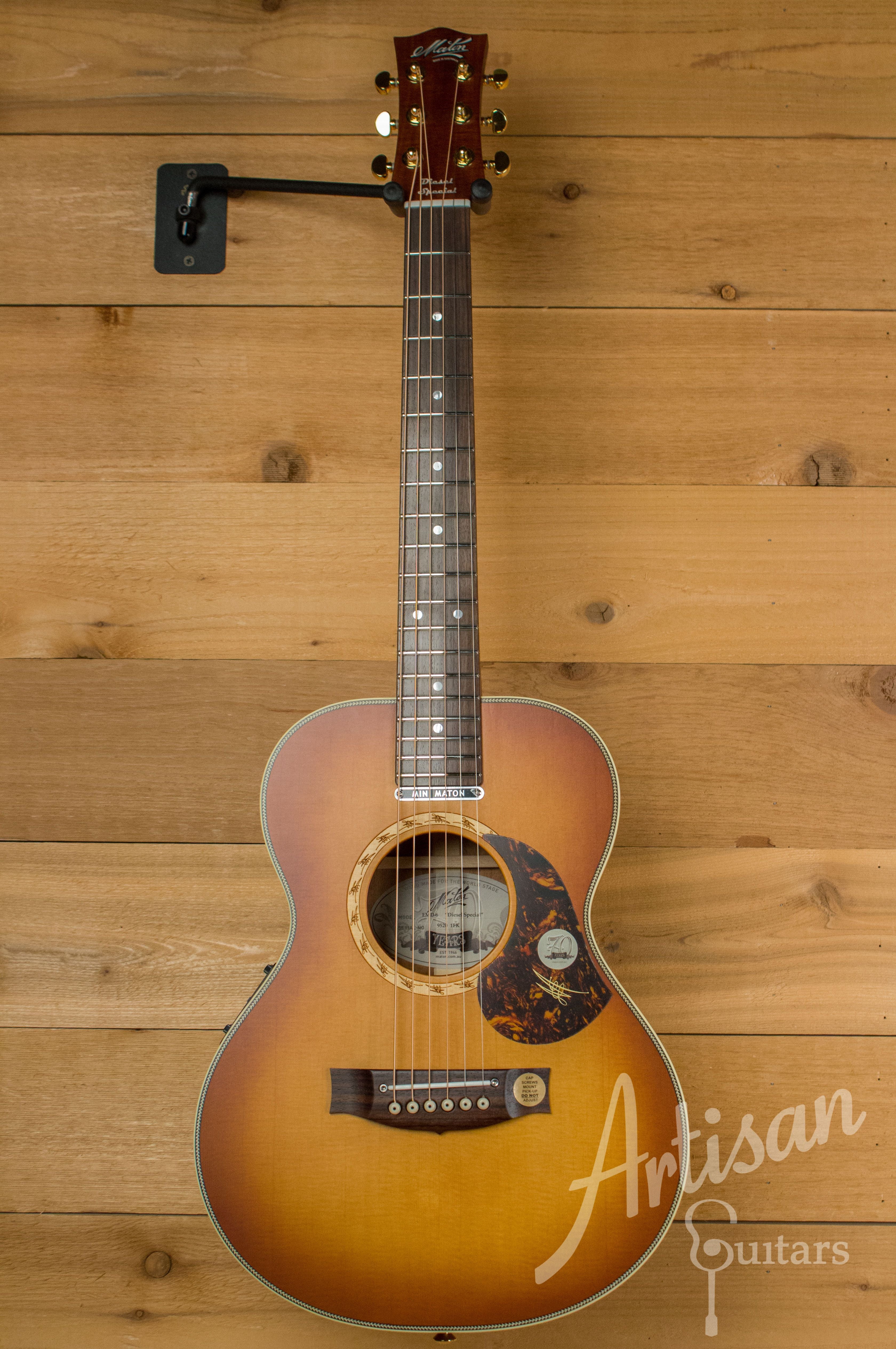 Maton EMD6 Mini Maton Diesel Sitka with Blackwood and Vintage Amber Sunburst ID-10122 - Artisan Guitars