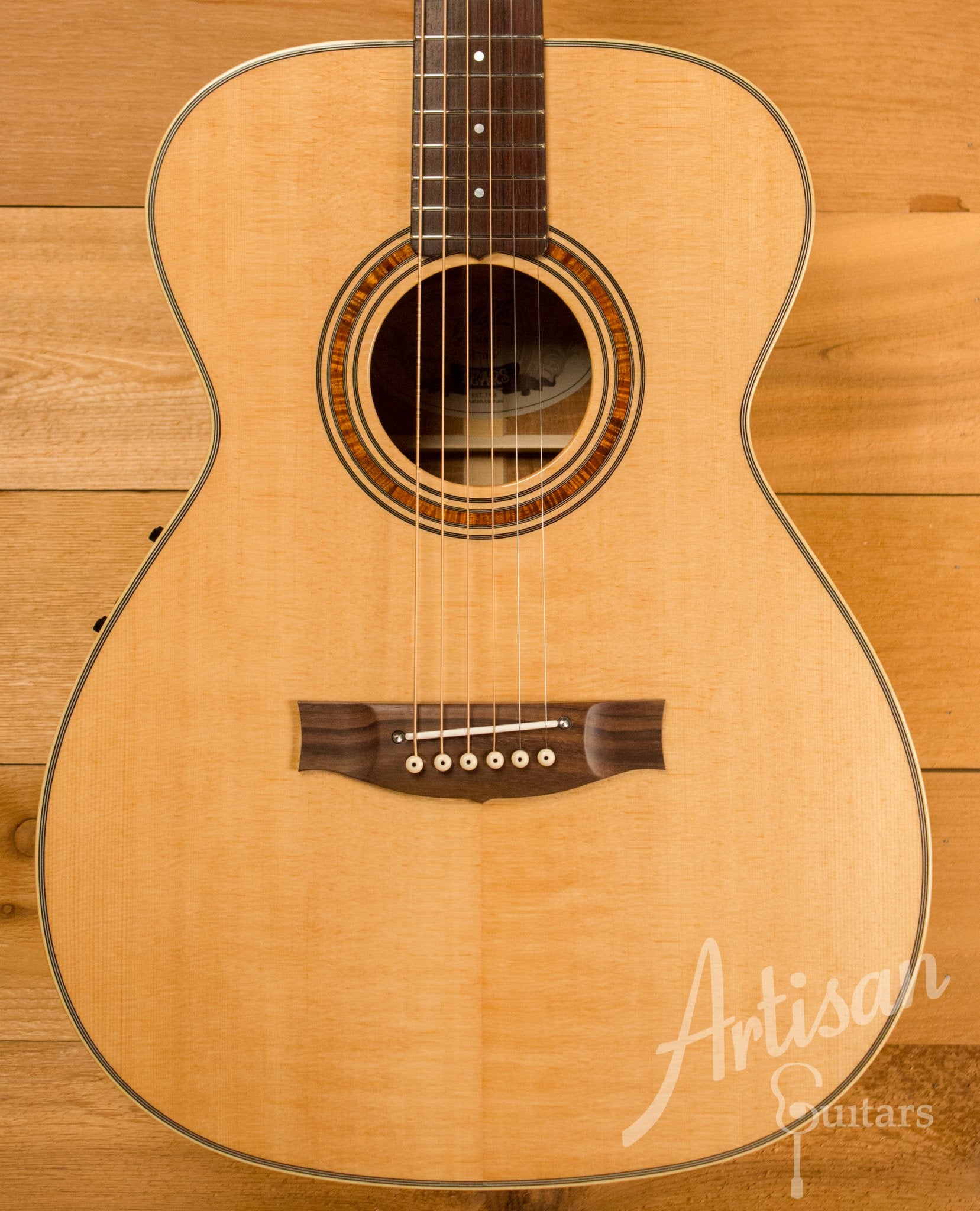 Maton WA May Custom Shop 808 Guitar with Sitka Spruce and Fiddleback Blackwood ID-10821 - Artisan Guitars