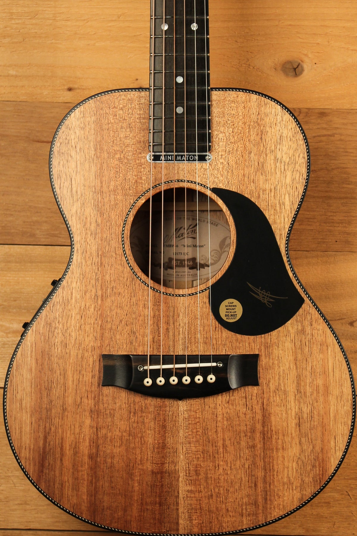 Maton EMBW6 Mini Guitar w/ Blackwood Top, Back & Sides and AP5 Pro Pickup System ID-13366 - Artisan Guitars