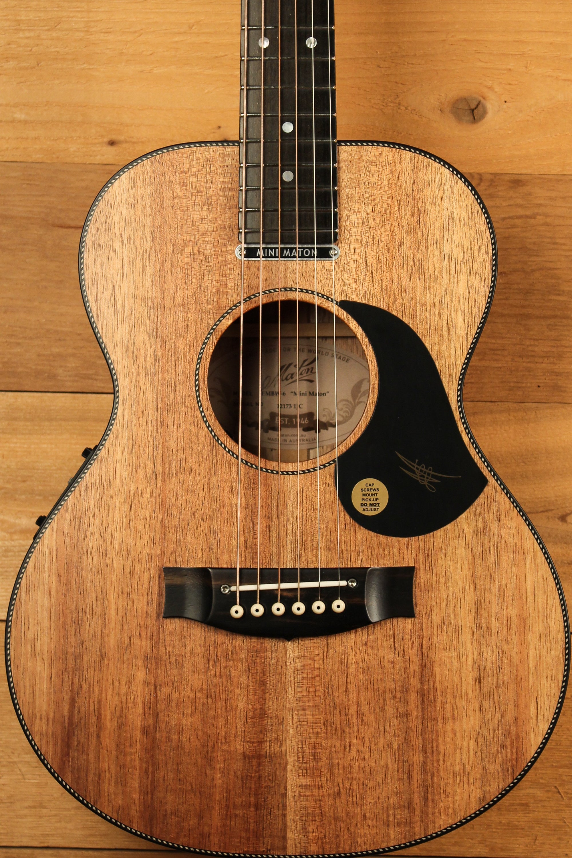 Maton EMBW6 Mini Guitar w/ Blackwood Top, Back & Sides and AP5 Pro Pickup System ID-13366 - Artisan Guitars