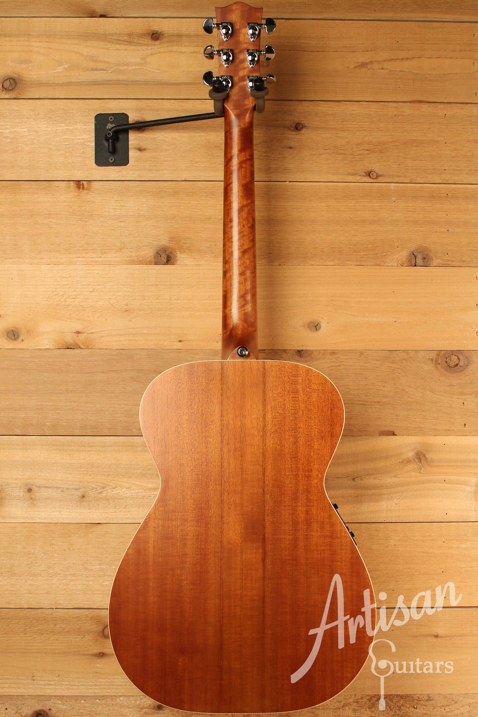 Maton EBG 808 TE Tommy Emmanuel Signature Guitar Pre-Owned 2014 ID-12833 - Artisan Guitars