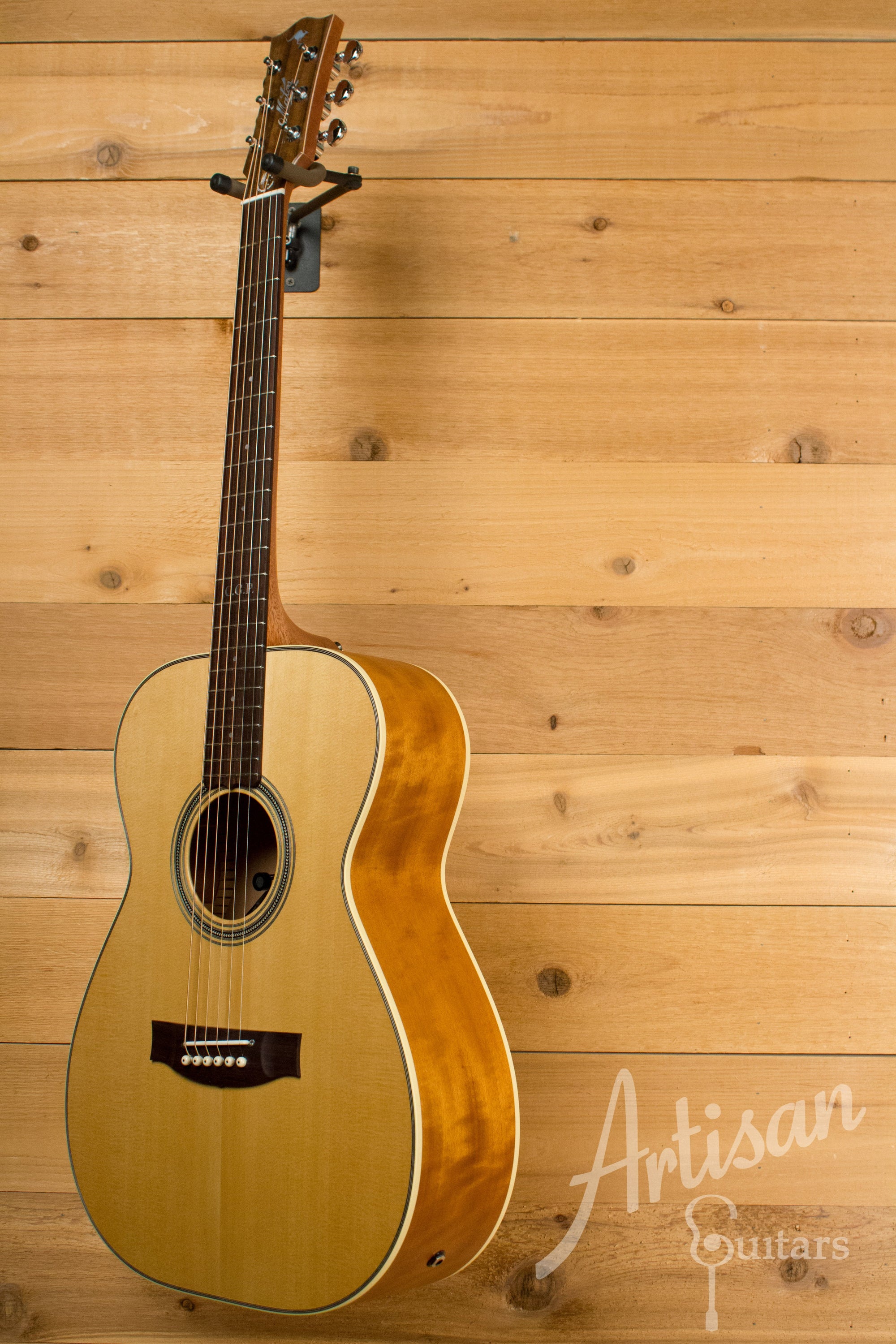 Maton T.E Personal Guitar Sitka Spruce and AAA"Bees Wings" Queensland Maple ID-11063 - Artisan Guitars