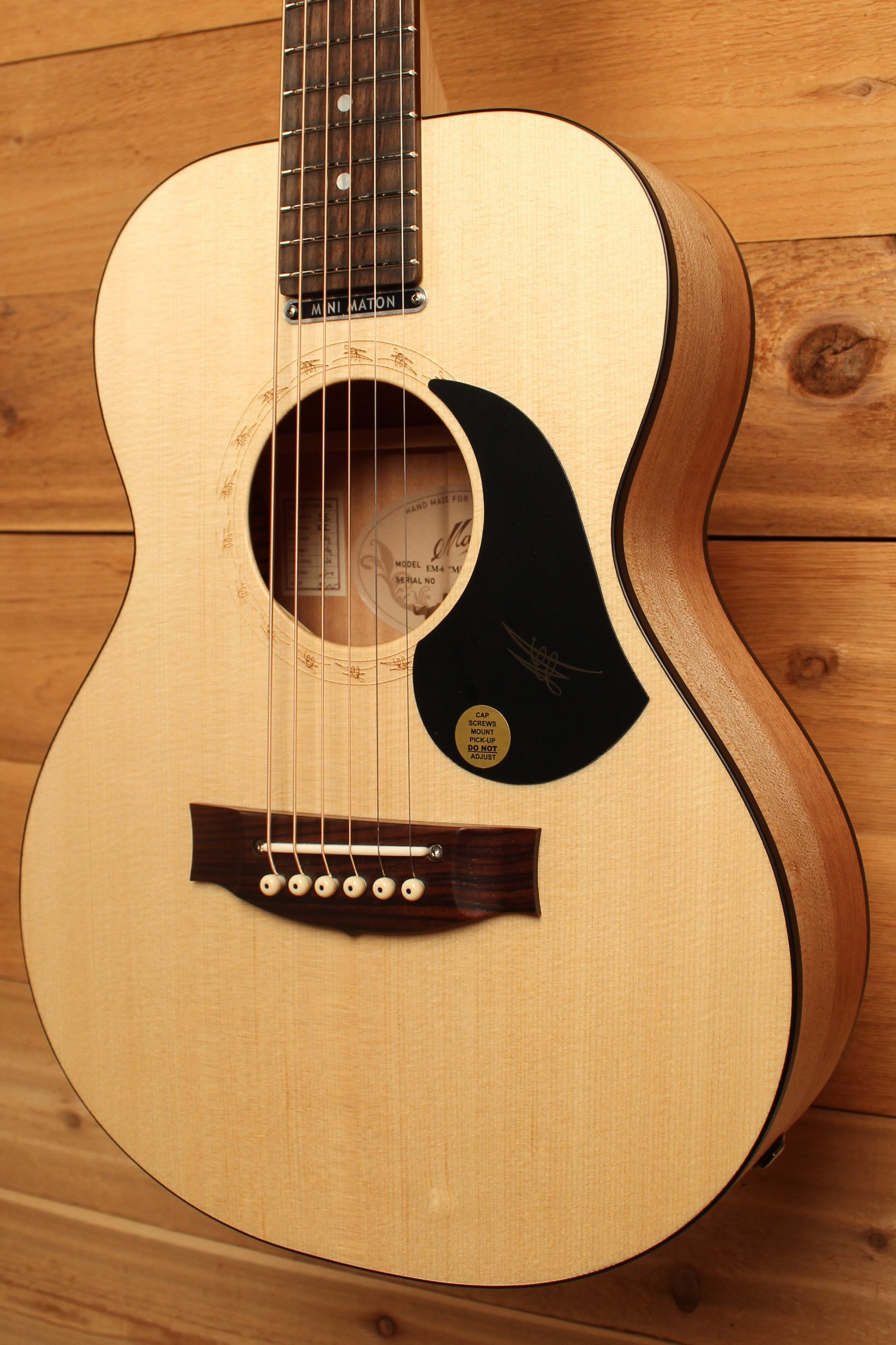 Maton EM6 Mini Guitar Sitka Spuce and Queensland Maple AP5 Original ID-13313 - Artisan Guitars
