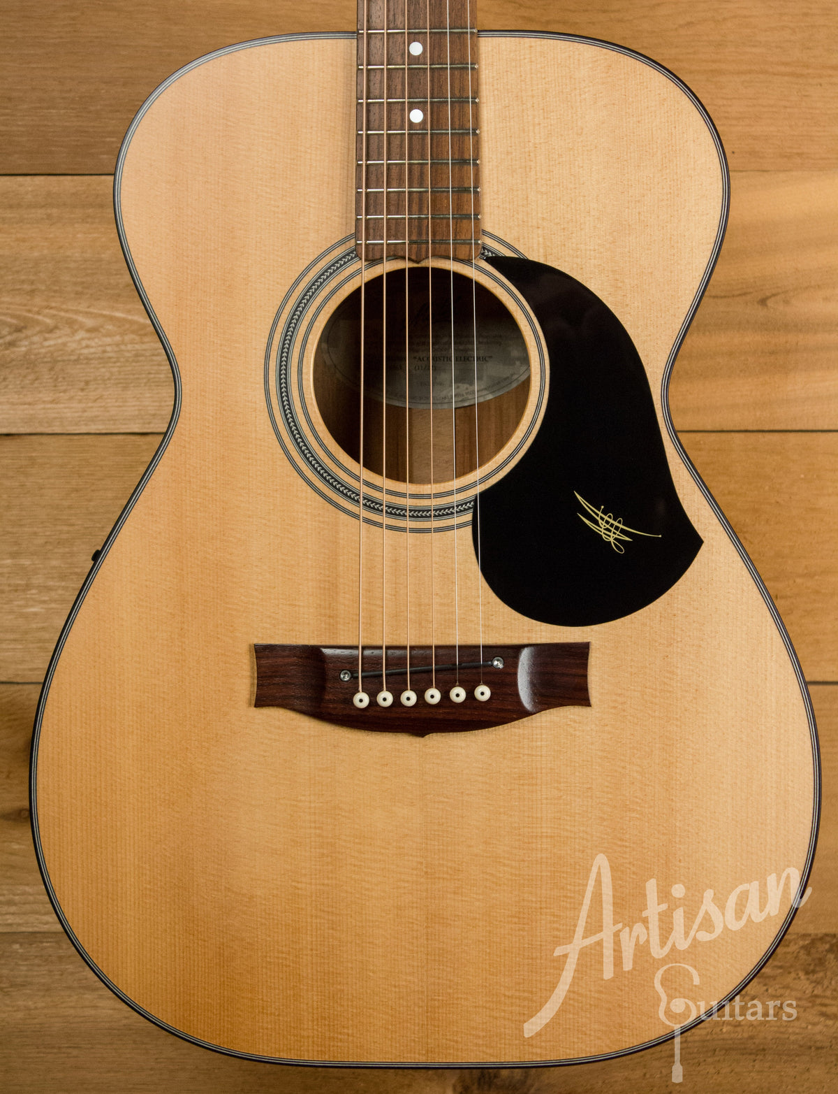 Maton EBG808 Sitka Spruce and Blackwood Pre-Owned 2012 ID-11118 - Artisan Guitars