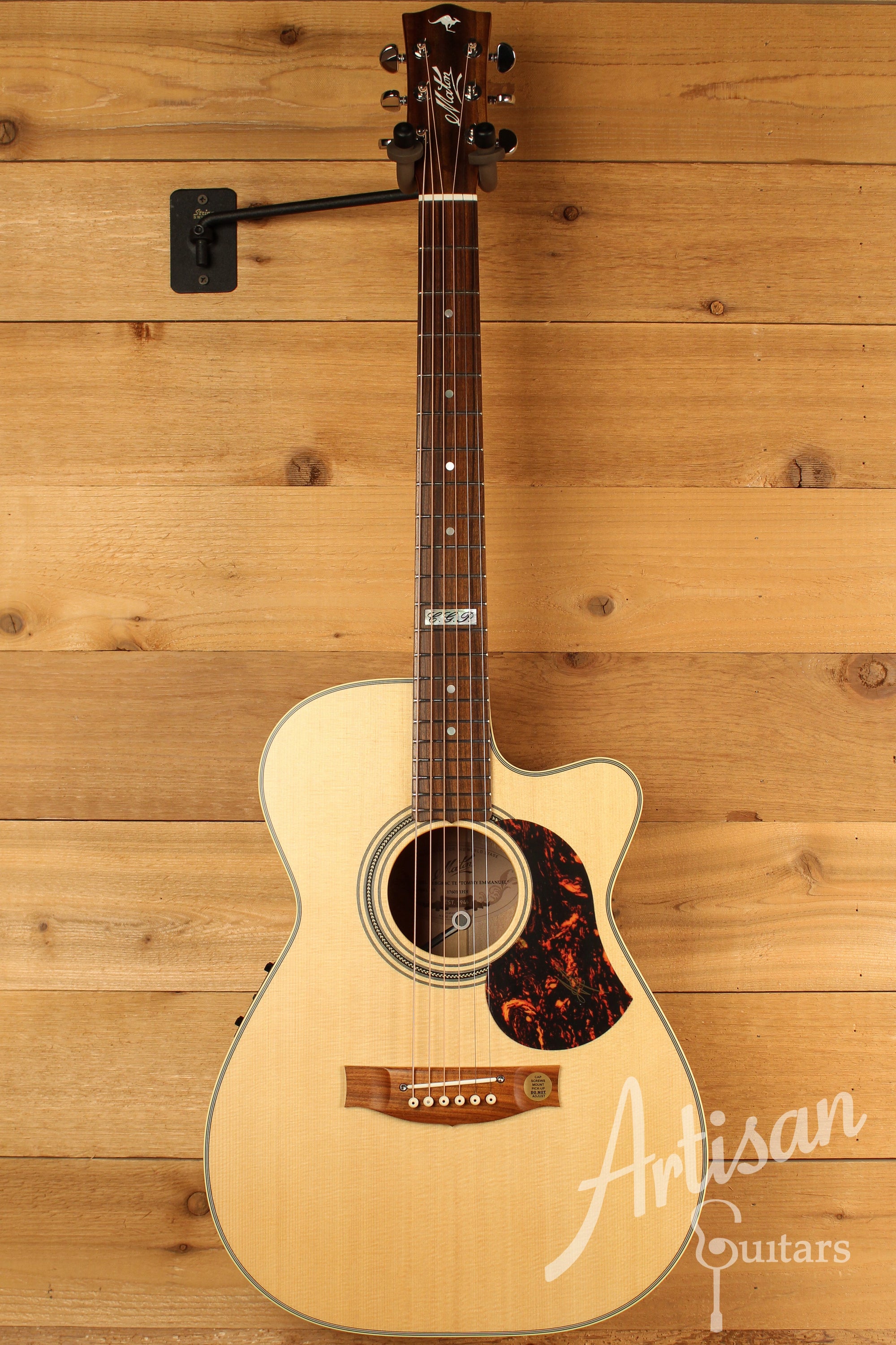 Maton EBG 808C TE Tommy Emmanuel Signature Guitar w/ Cutaway ID-13001 - Artisan Guitars