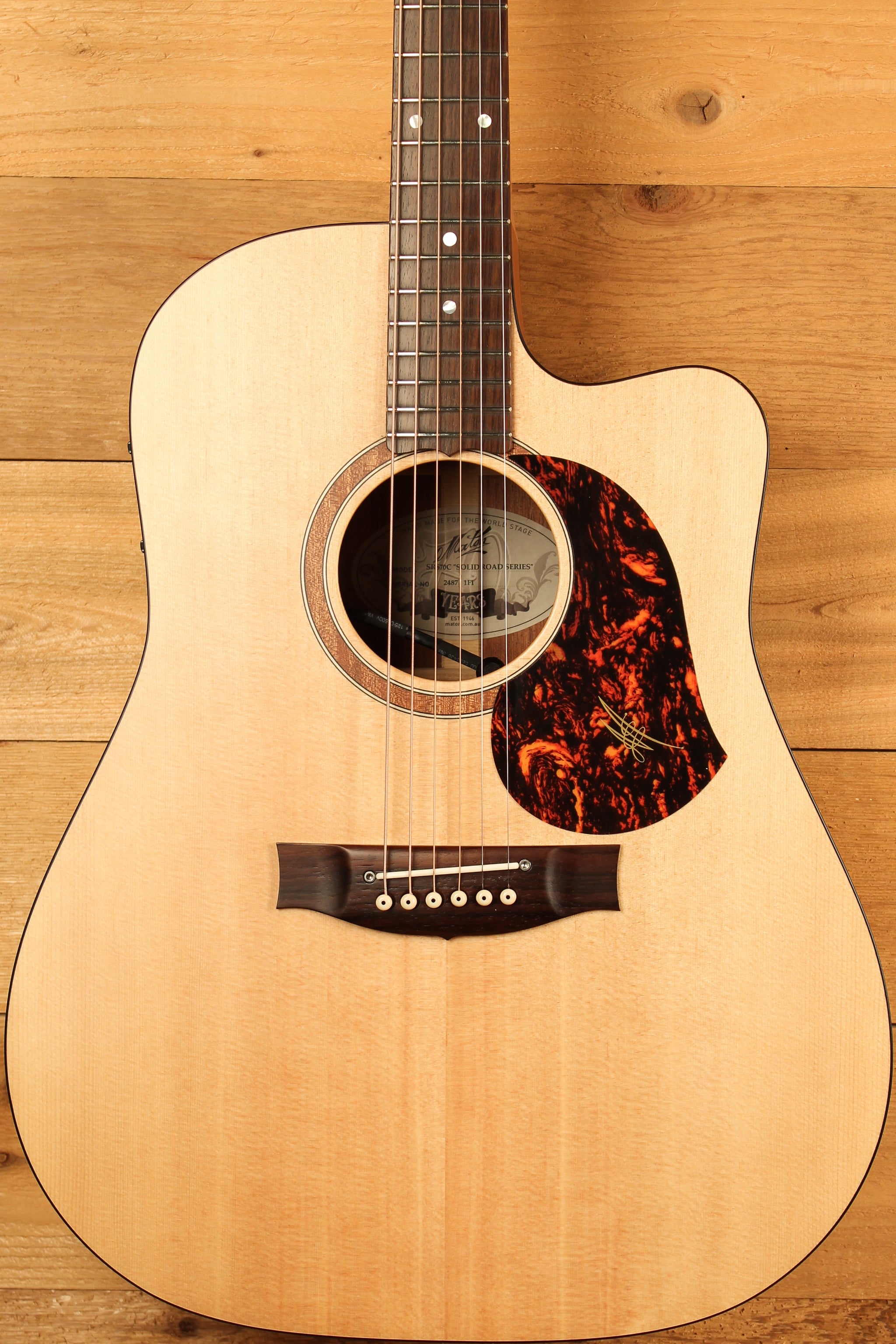 Maton SRS70C Solid Road Series Acoustic Electric w/ AP5 Pro Pickup  ID-13513 - Artisan Guitars