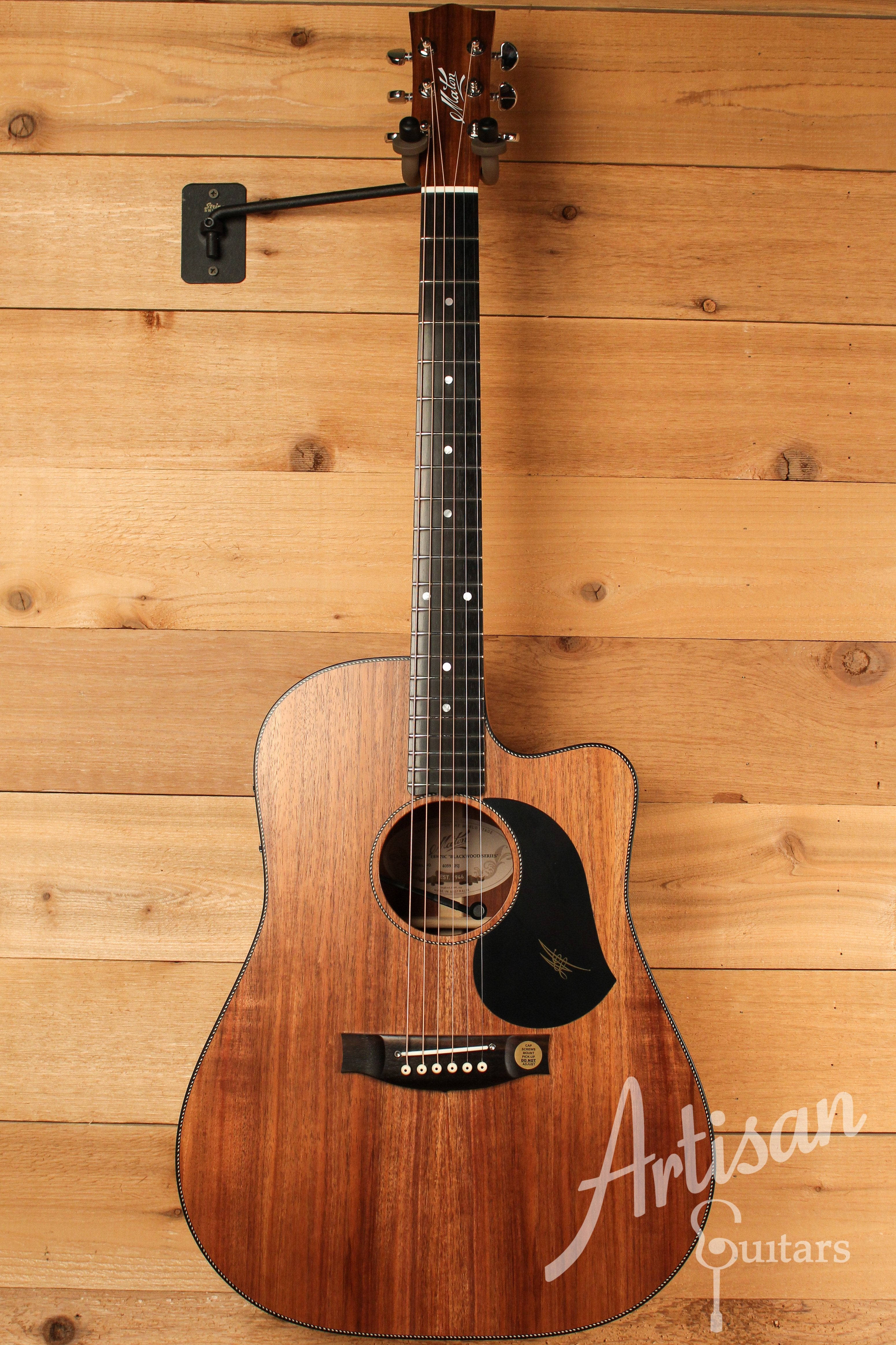 Maton EBW70C Blackwood Dreadnought w/ AP5 Pro ID-12850 - Artisan Guitars