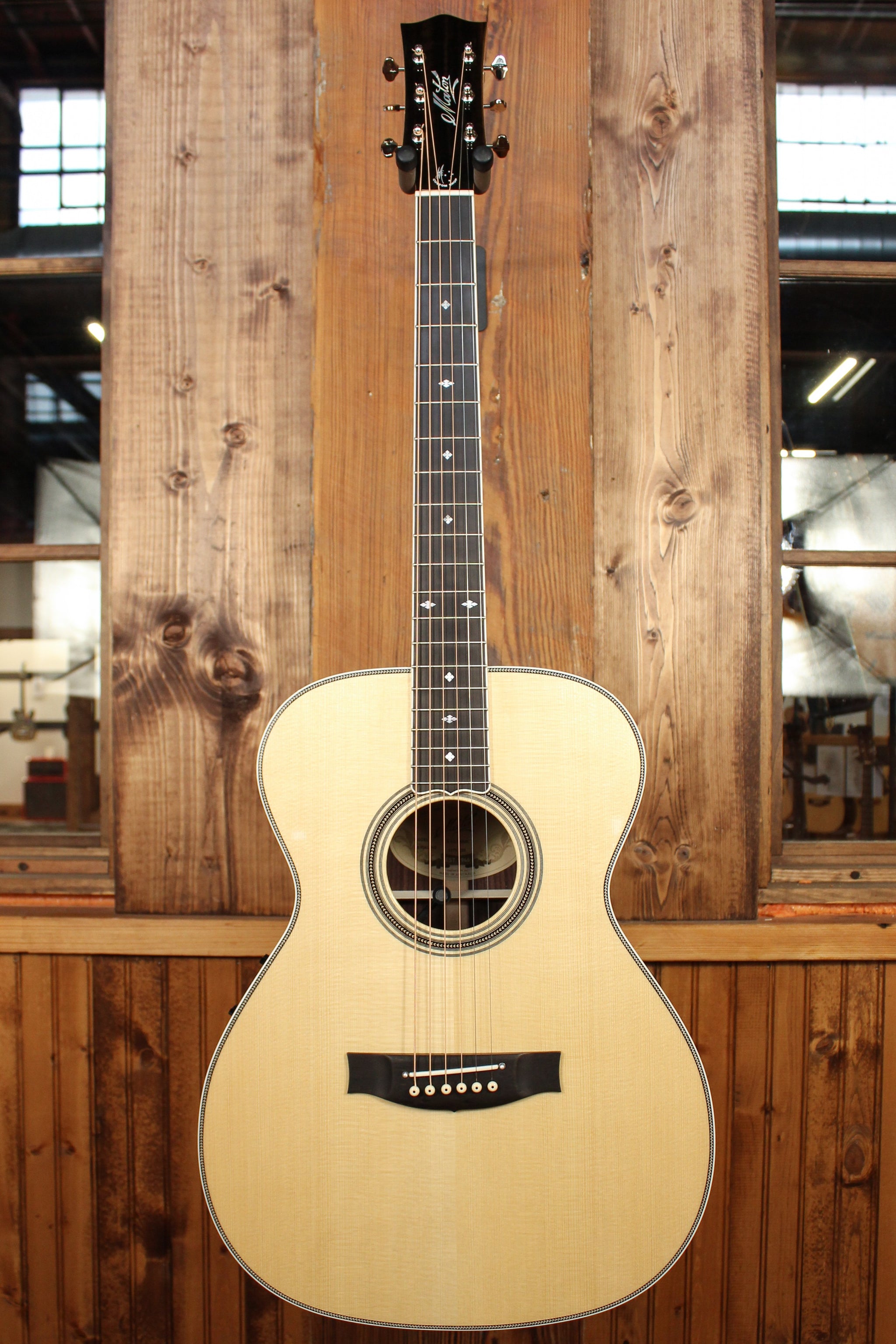 Maton Custom Shop Classic Guitar with European Spruce and Indian Rosewood ID-13823 - Artisan Guitars