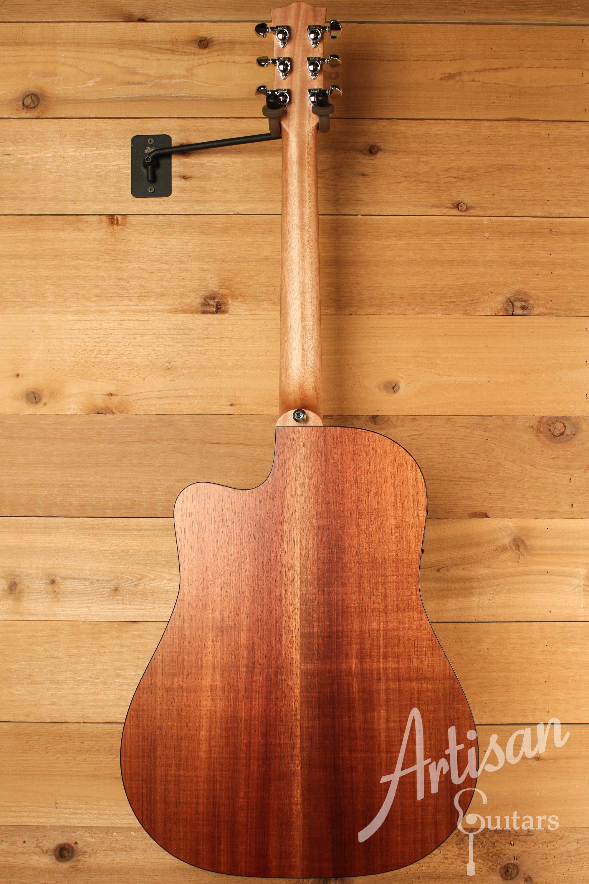 Maton EBW70C Blackwood Dreadnought w/ AP5 Pro ID-12850 - Artisan Guitars