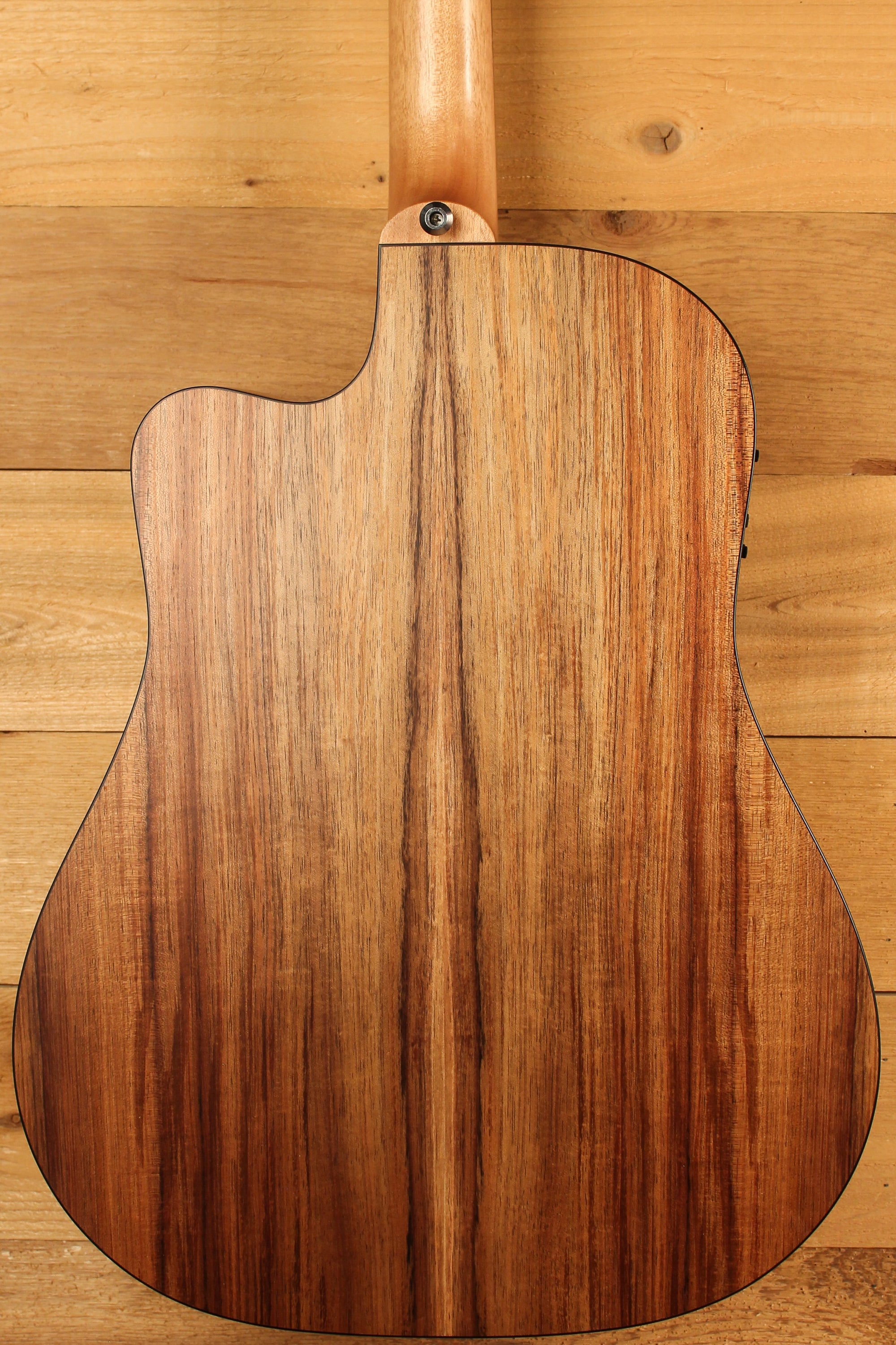 Maton EBW70C Blackwood Dreadnought w/ AP5 Pro Pre-Owned 2018 ID-13632 - Artisan Guitars