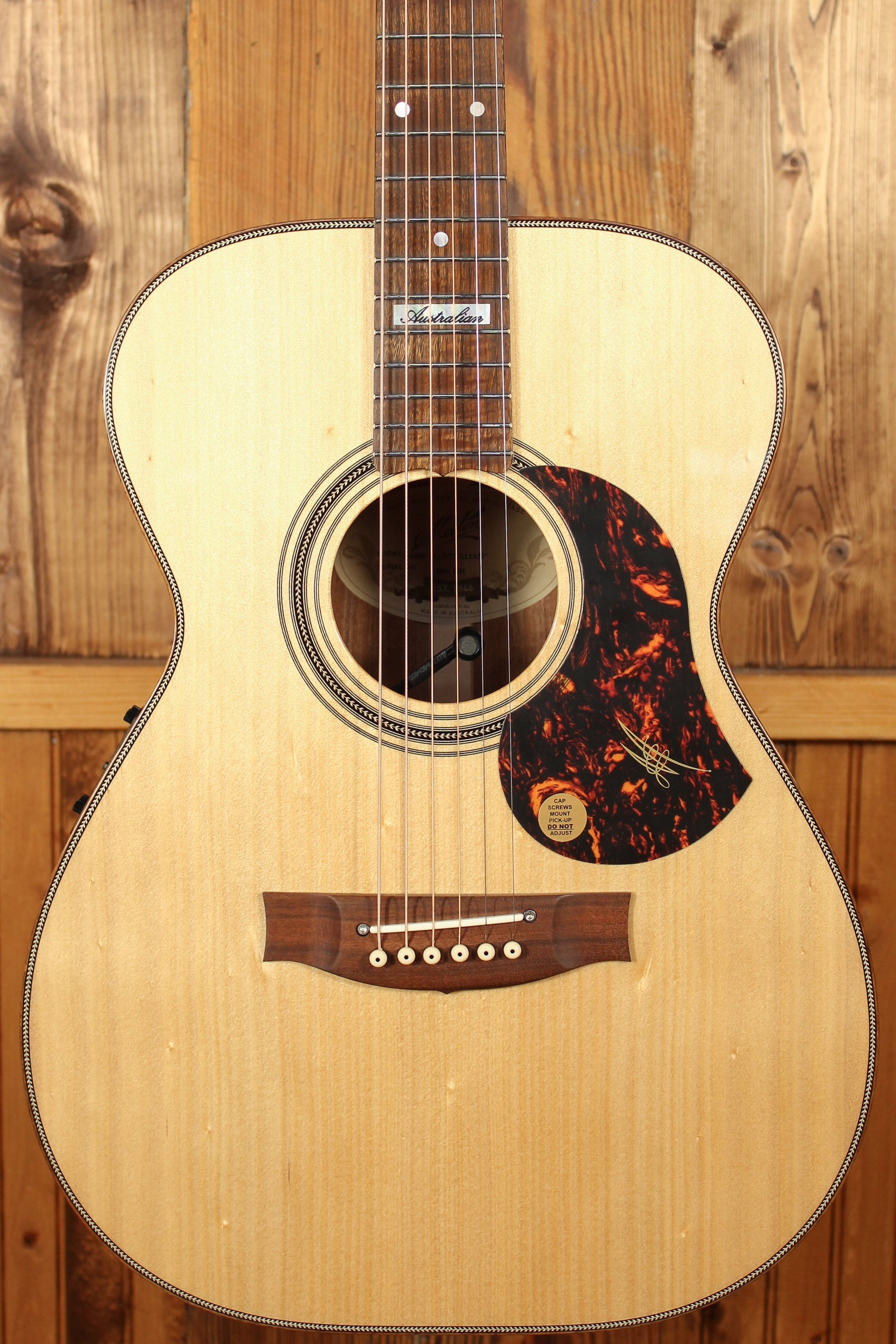 Maton EA808 Australian Series Guitar Bunya and Australian Blackwood ID-13792 - Artisan Guitars