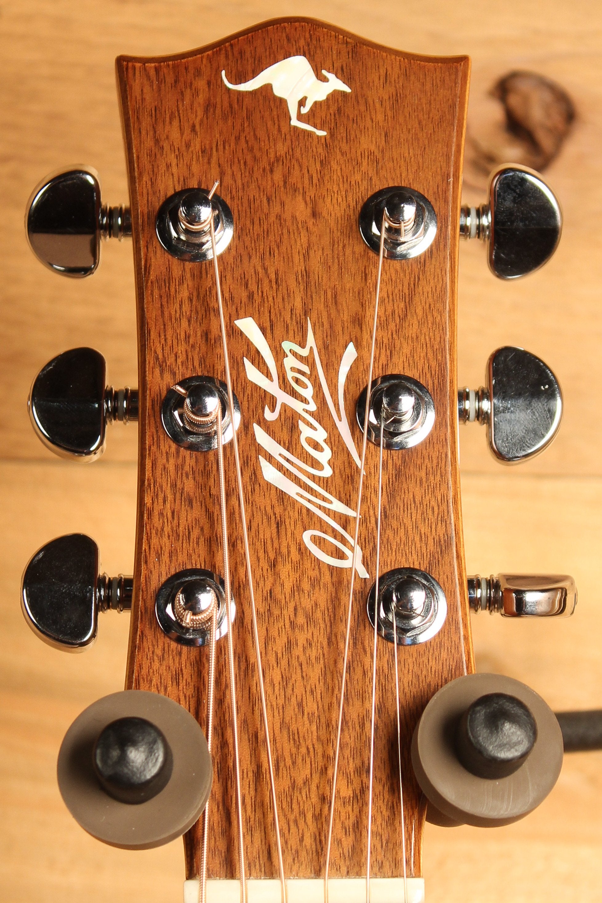Maton EBG 808 TE Tommy Emmanuel Signature Guitar Pre-Owned 2013 ID-13195 - Artisan Guitars