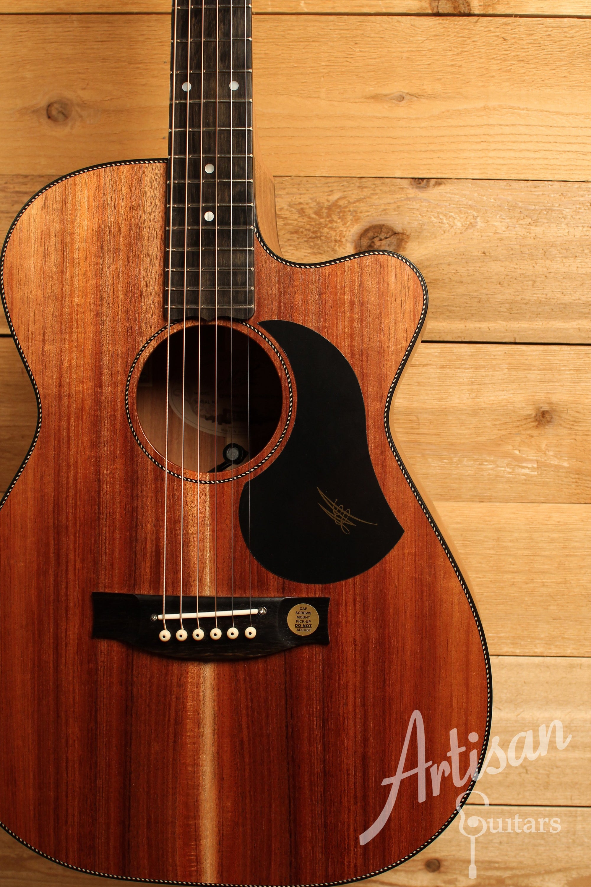 Maton EBW808 Cutaway Guitar w/ Blackwood Top, Back & Sides w/ AP5 Pro Pickup System ID-12992 - Artisan Guitars