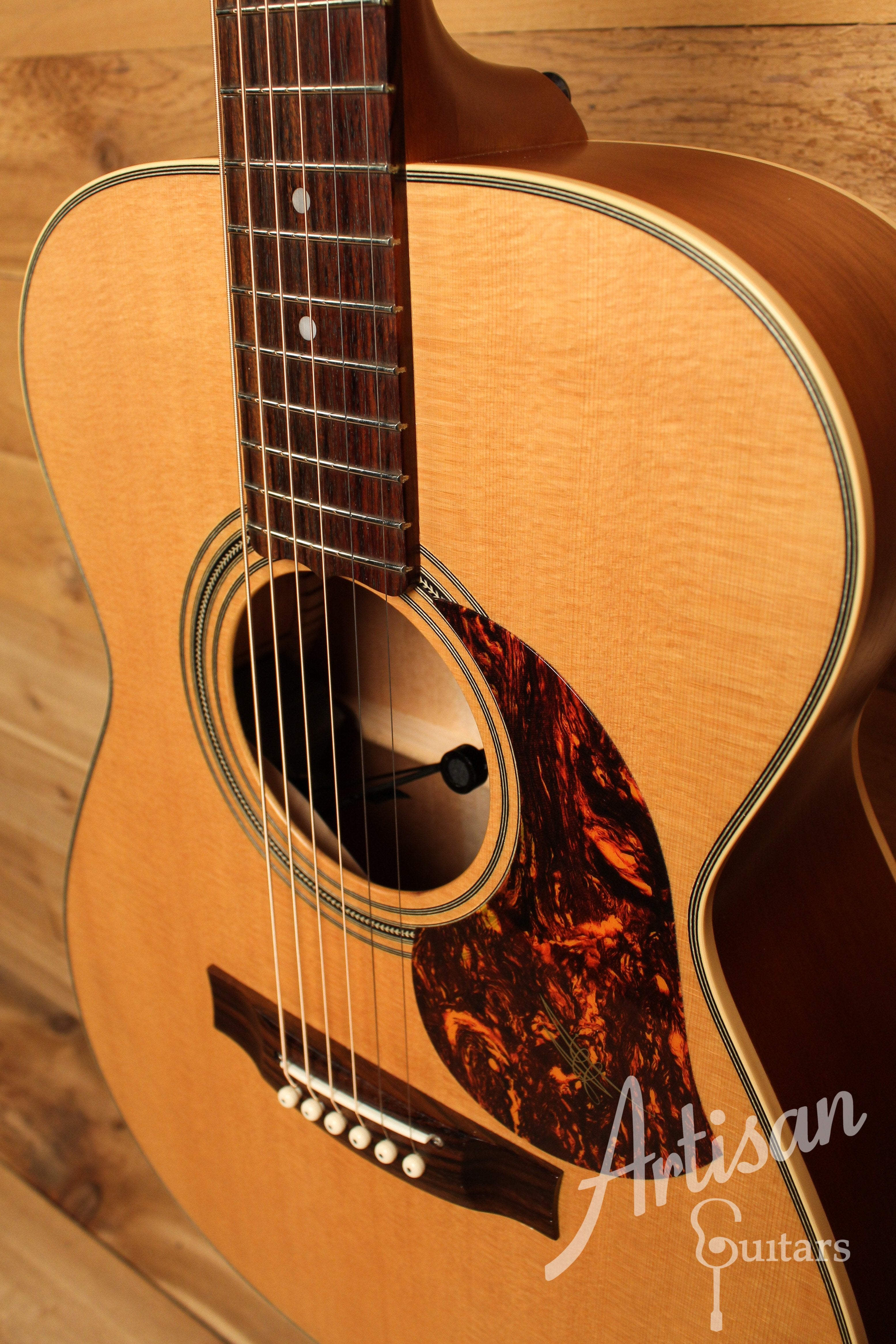 Maton EBG 808 TE Tommy Emmanuel Signature Guitar Pre-Owned 2014 ID-12833 - Artisan Guitars