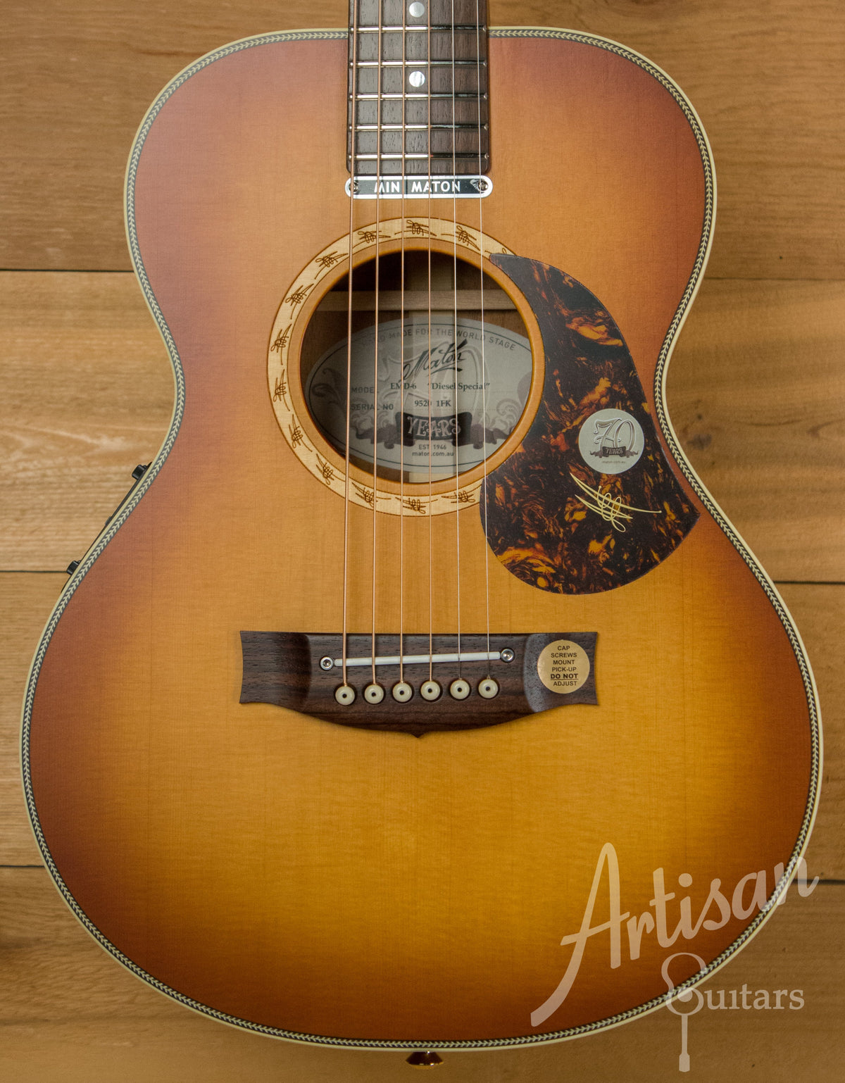 Maton EMD6 Mini Maton Diesel Sitka with Blackwood and Vintage Amber Sunburst ID-10122 - Artisan Guitars