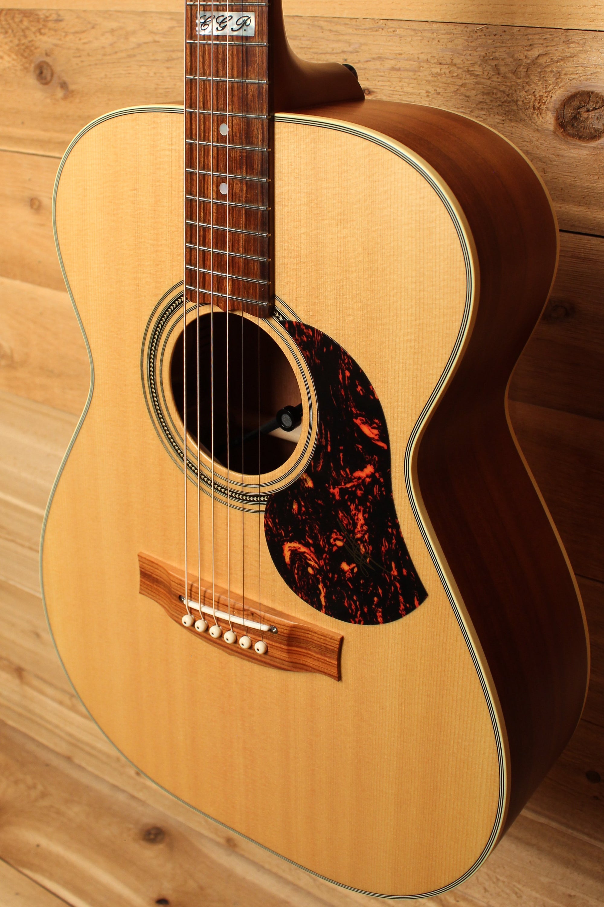 Maton EBG 808 TE Tommy Emmanuel Signature Guitar Pre-Owned 2019 ID-13658 - Artisan Guitars