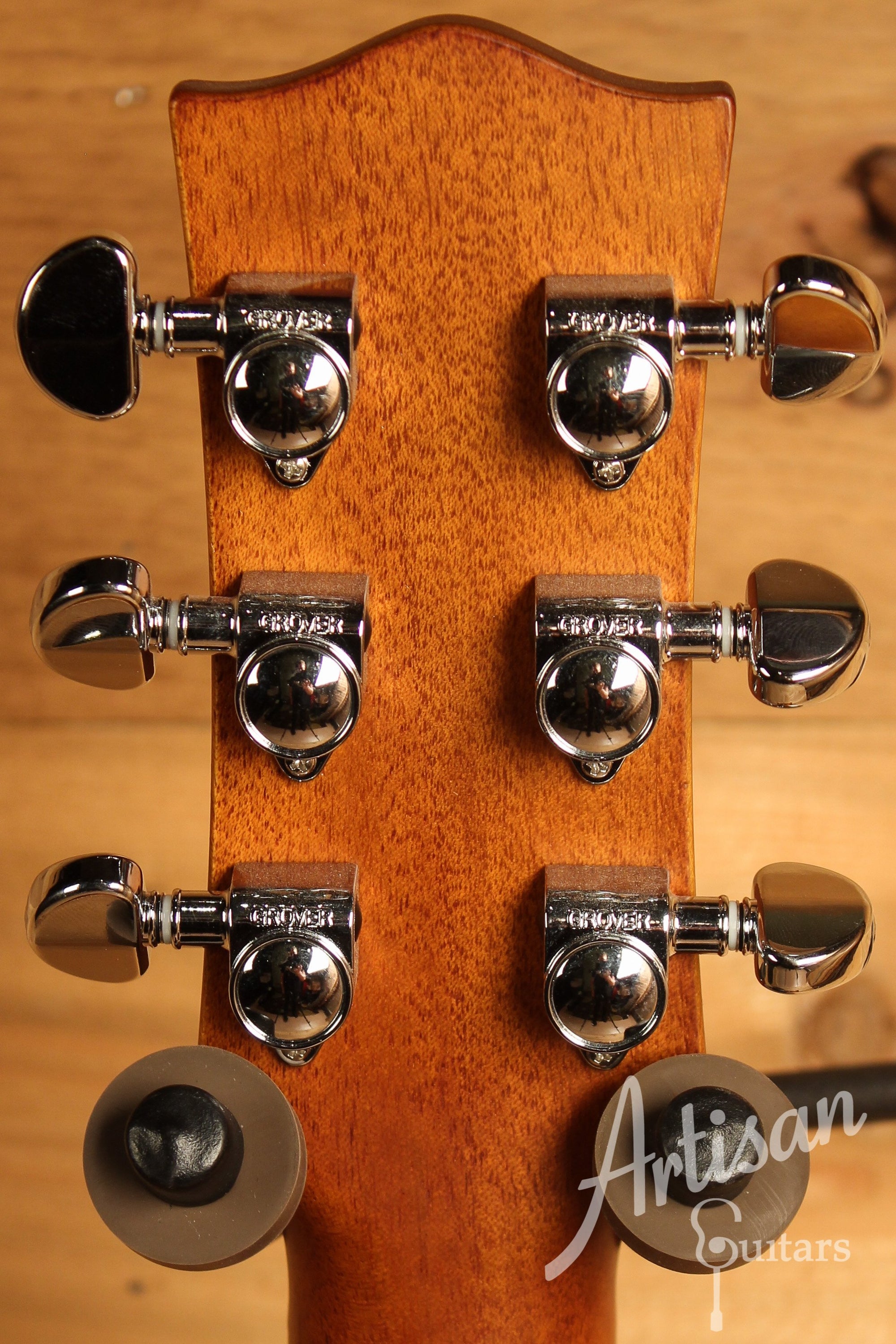Maton EBG 808C TE Tommy Emmanuel Signature Guitar w/ Cutaway ID-12902 - Artisan Guitars
