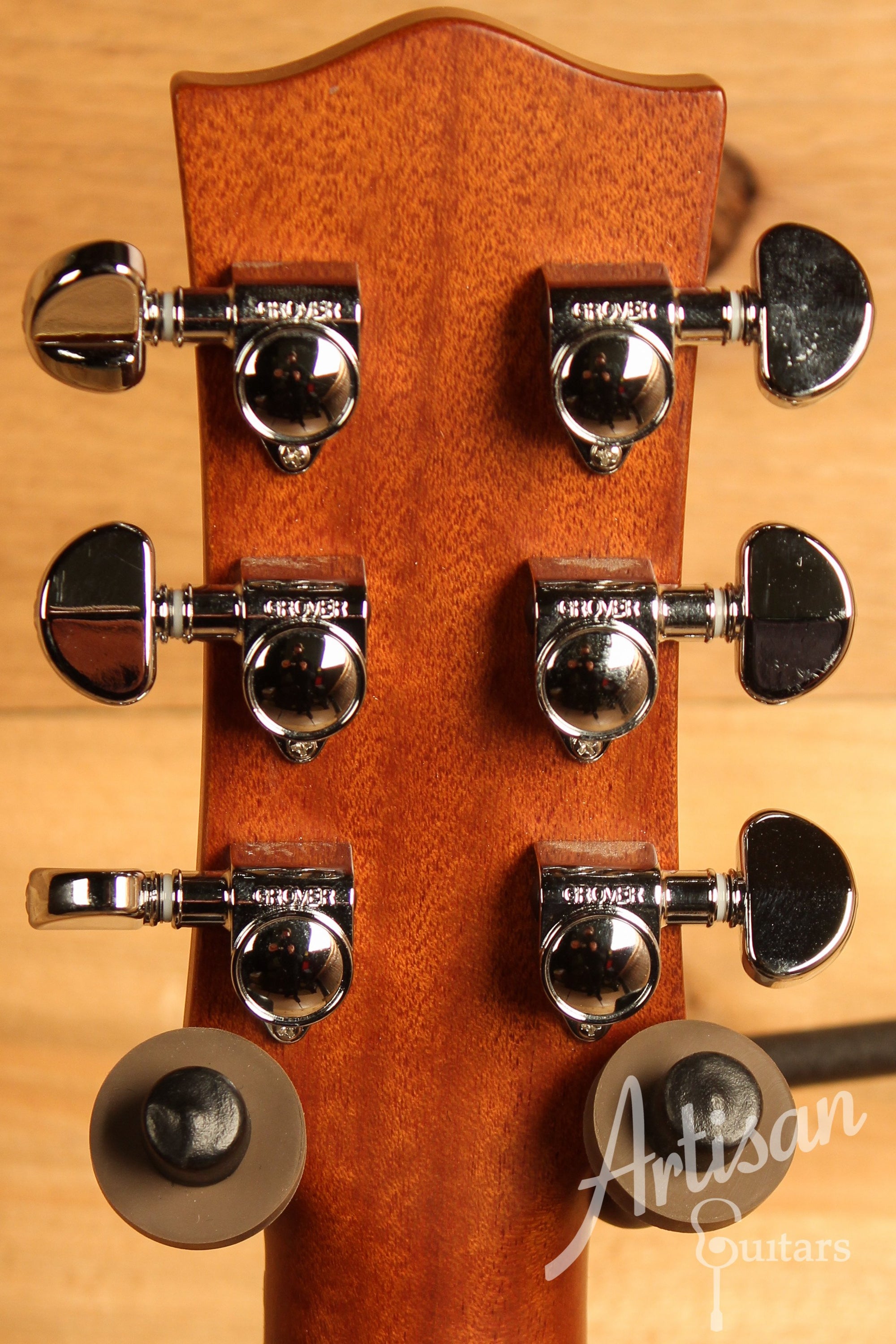 Maton EBG 808C TE Tommy Emmanuel Signature Guitar w/ Cutaway ID-13016 - Artisan Guitars
