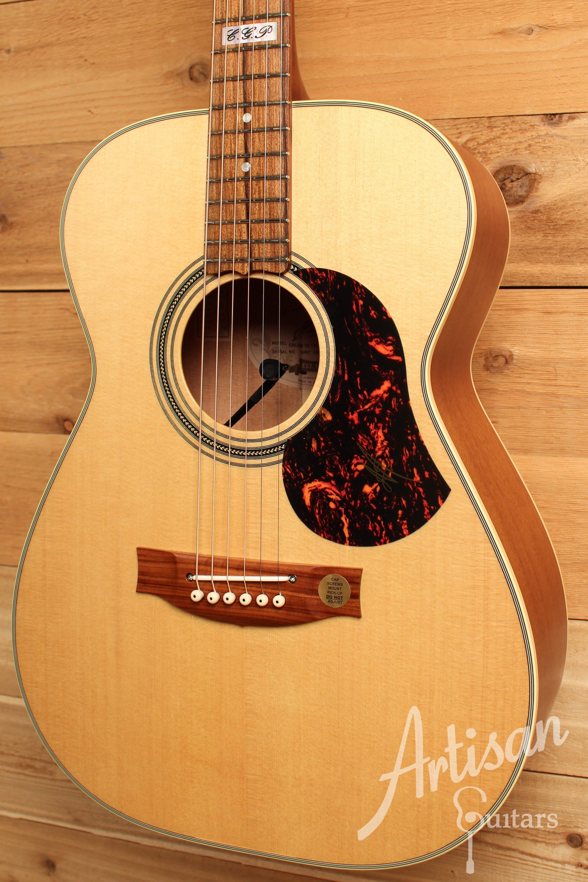 Maton EBG 808 TE Tommy Emmanuel Signature Guitar ID-12904 - Artisan Guitars