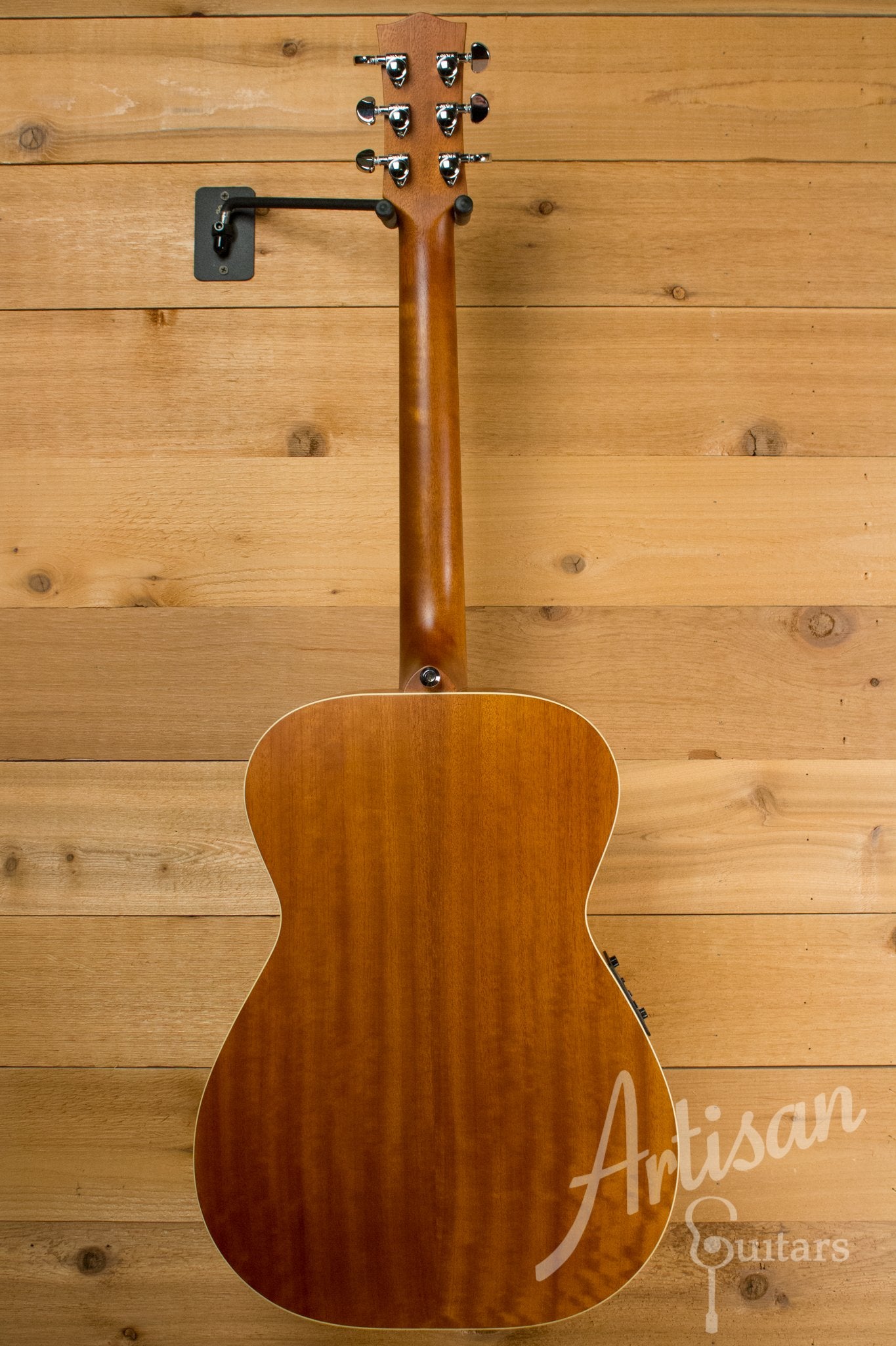 Maton EBG 808 TE Tommy Emmanuel Signature Guitar ID-11028 - Artisan Guitars