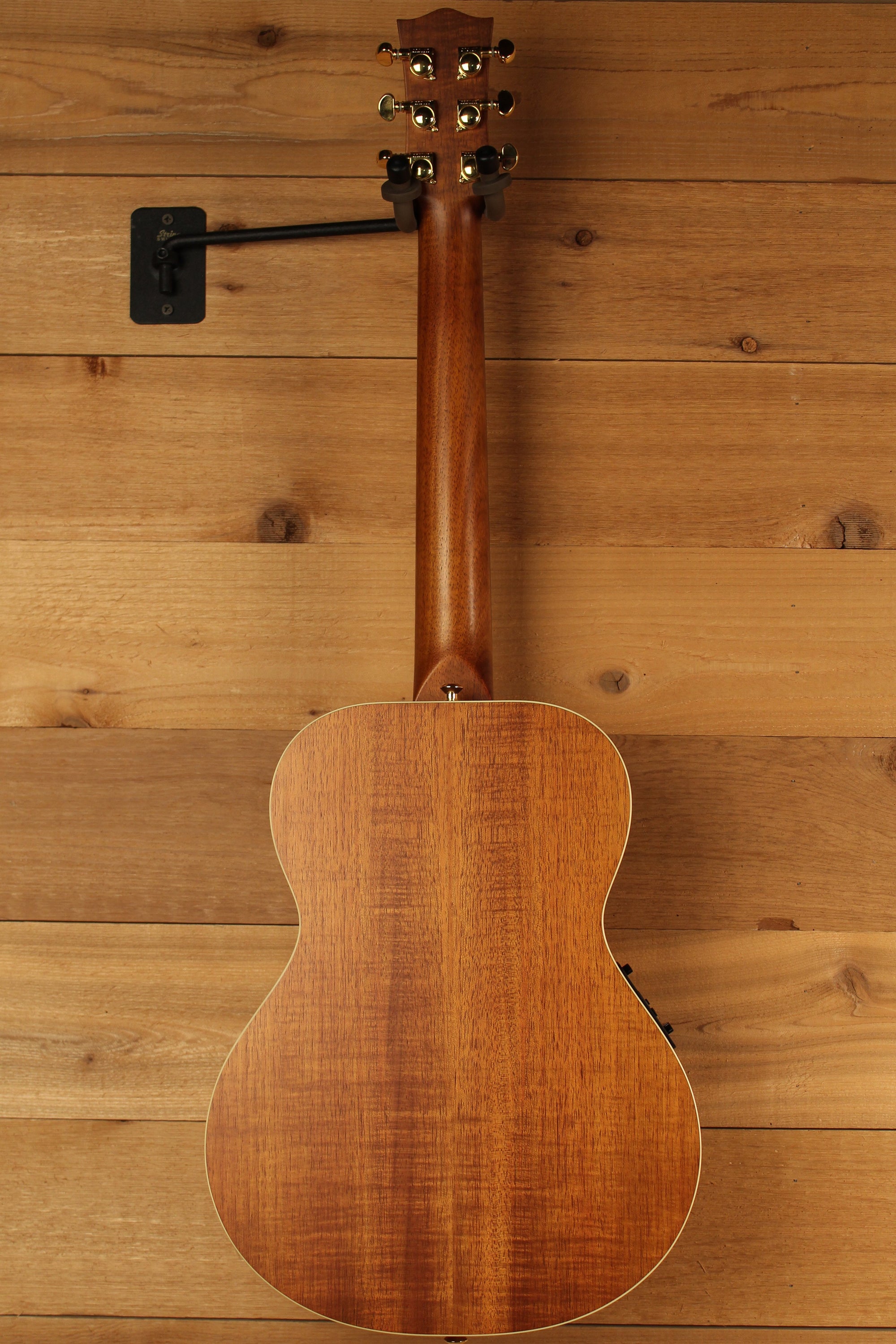 Maton EMD6 Mini Maton Diesel Sitka with Blackwood and Vintage Amber Sunburst ID-13333 - Artisan Guitars