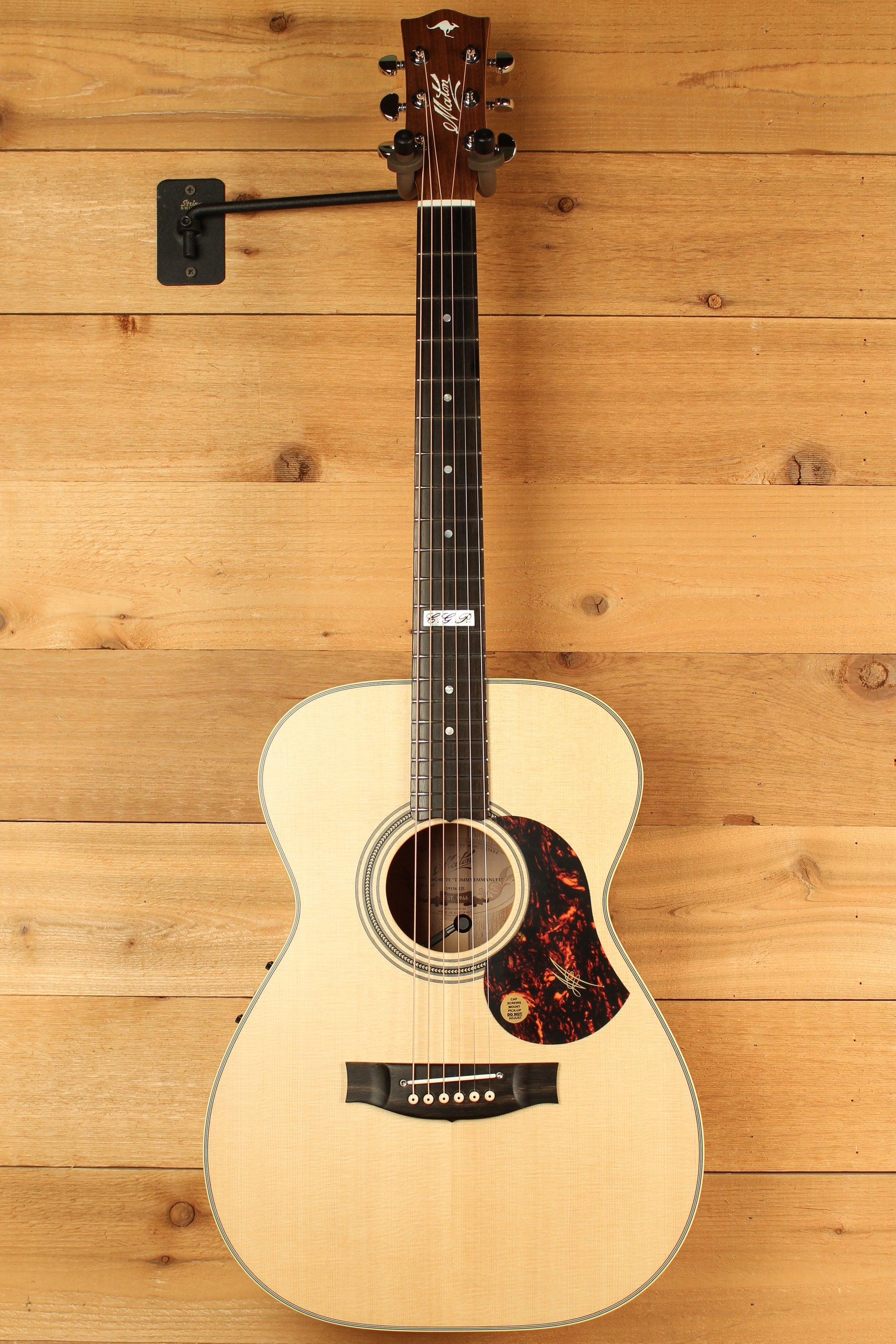 Maton EBG 808 TE Tommy Emmanuel Signature Guitar ID-13455 - Artisan Guitars
